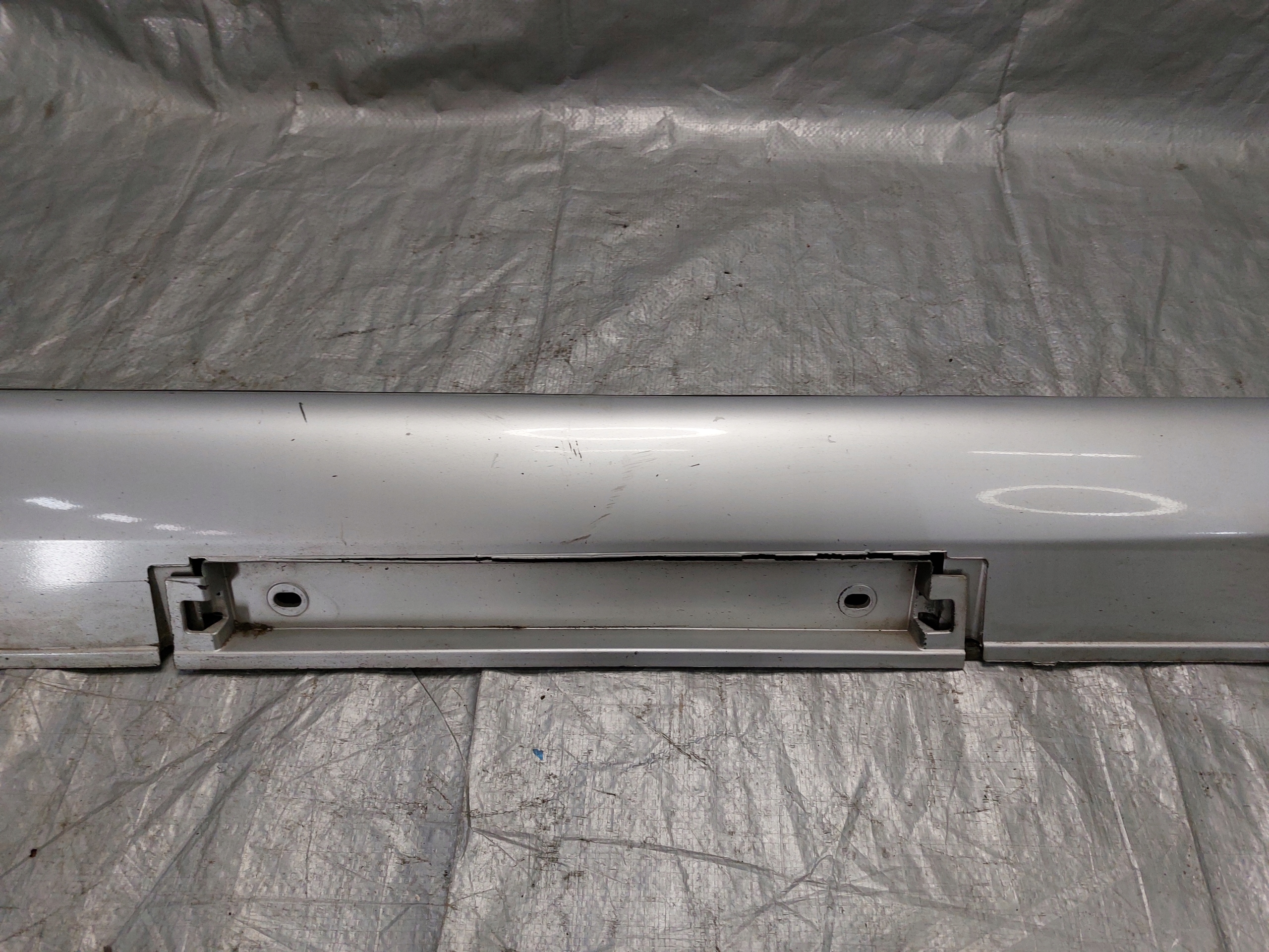 cap moulding for threshold left LEXUS IS250