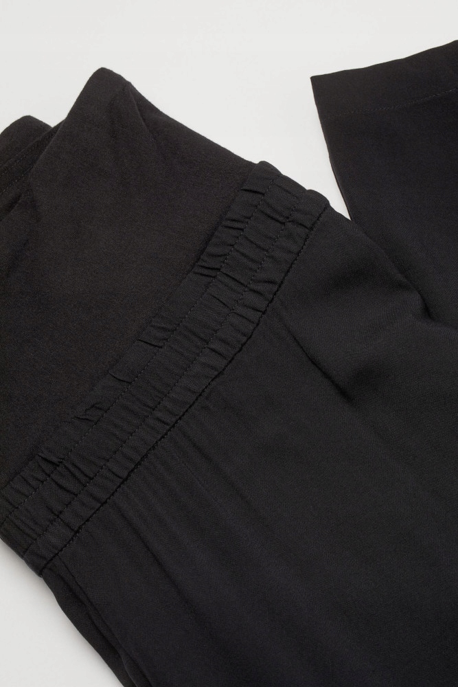 SUPER SPODNIE CIĄŻOWE CZARNE LUŹNE L Wzór dominujący bez wzoru