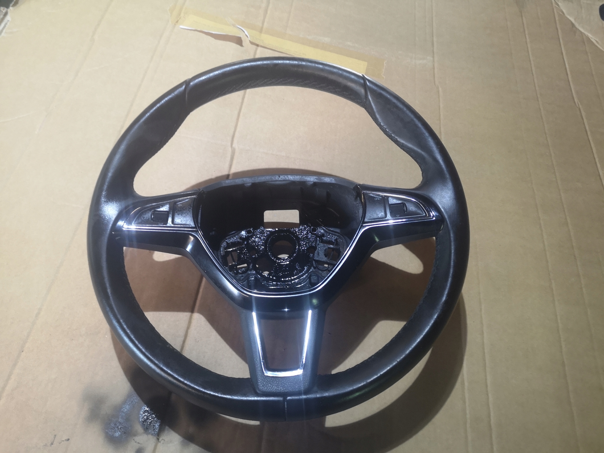 KODIAQ SUPERB РУЛЕВОЕ КОЛЕСО MULTI КОЖА 5E0419685A