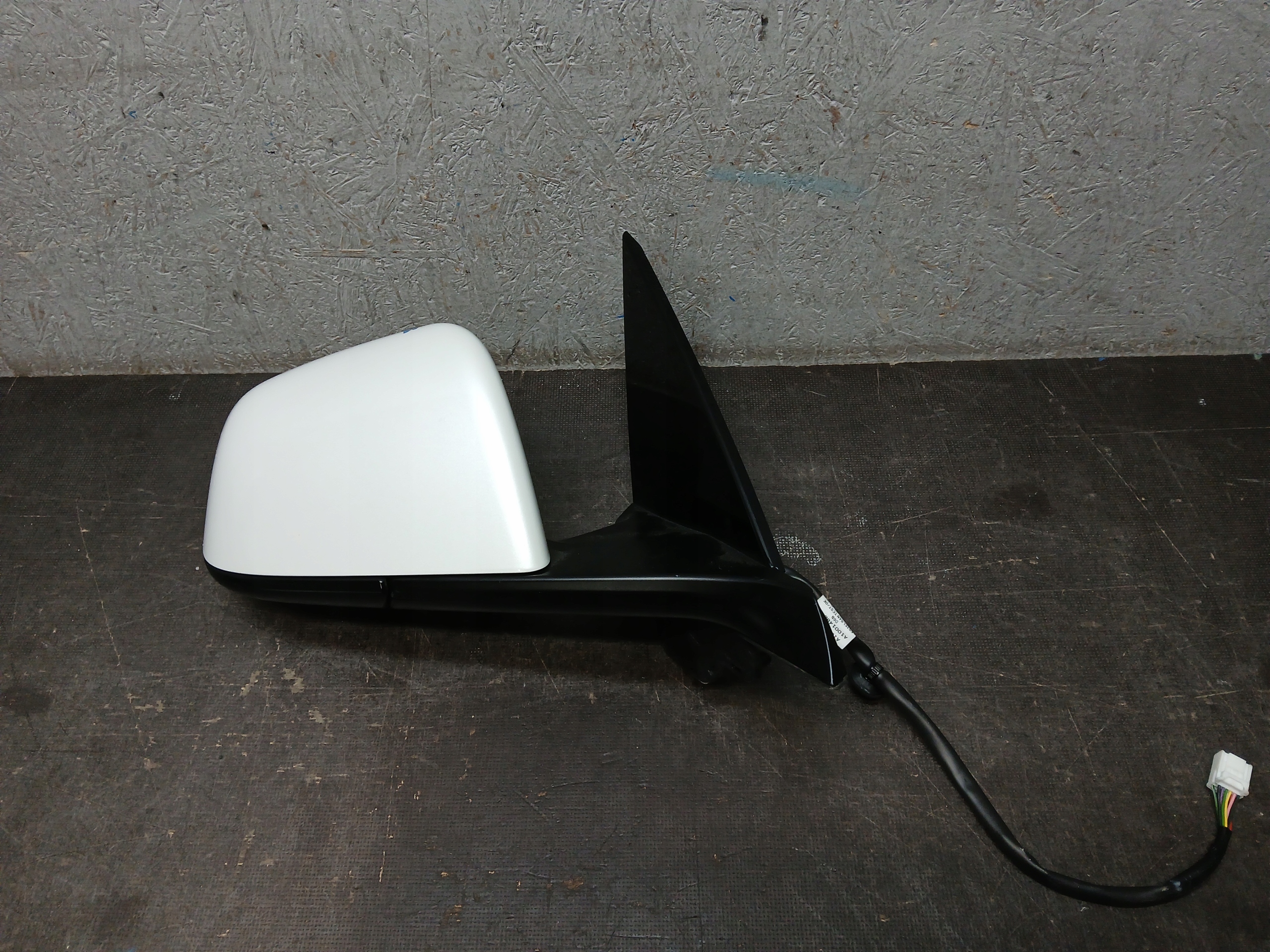 mirror right TESLA Y 11PIN 1609791-00-D