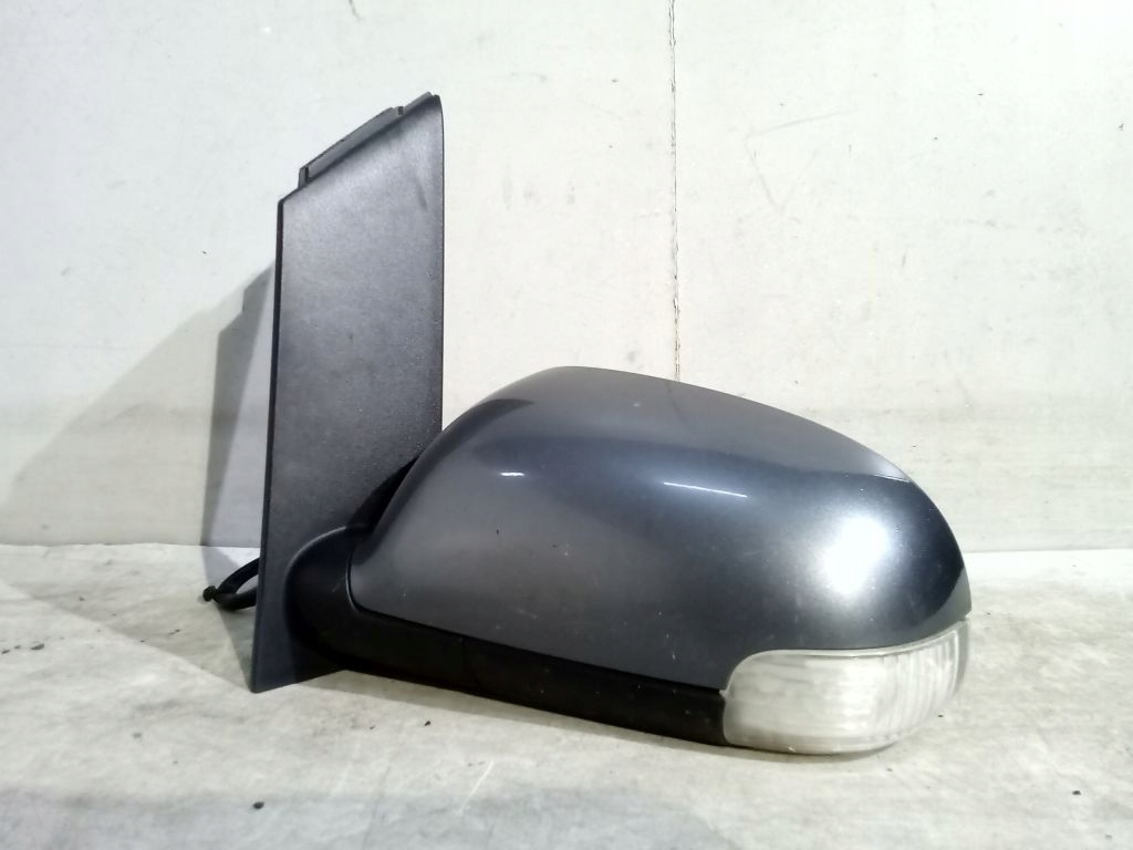 VW Touran and mirror left el. 8 PIN
