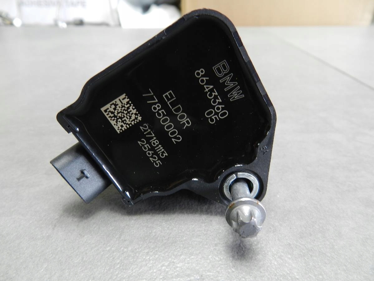 BMW 3 G20 2.0i coil ignition 8643360