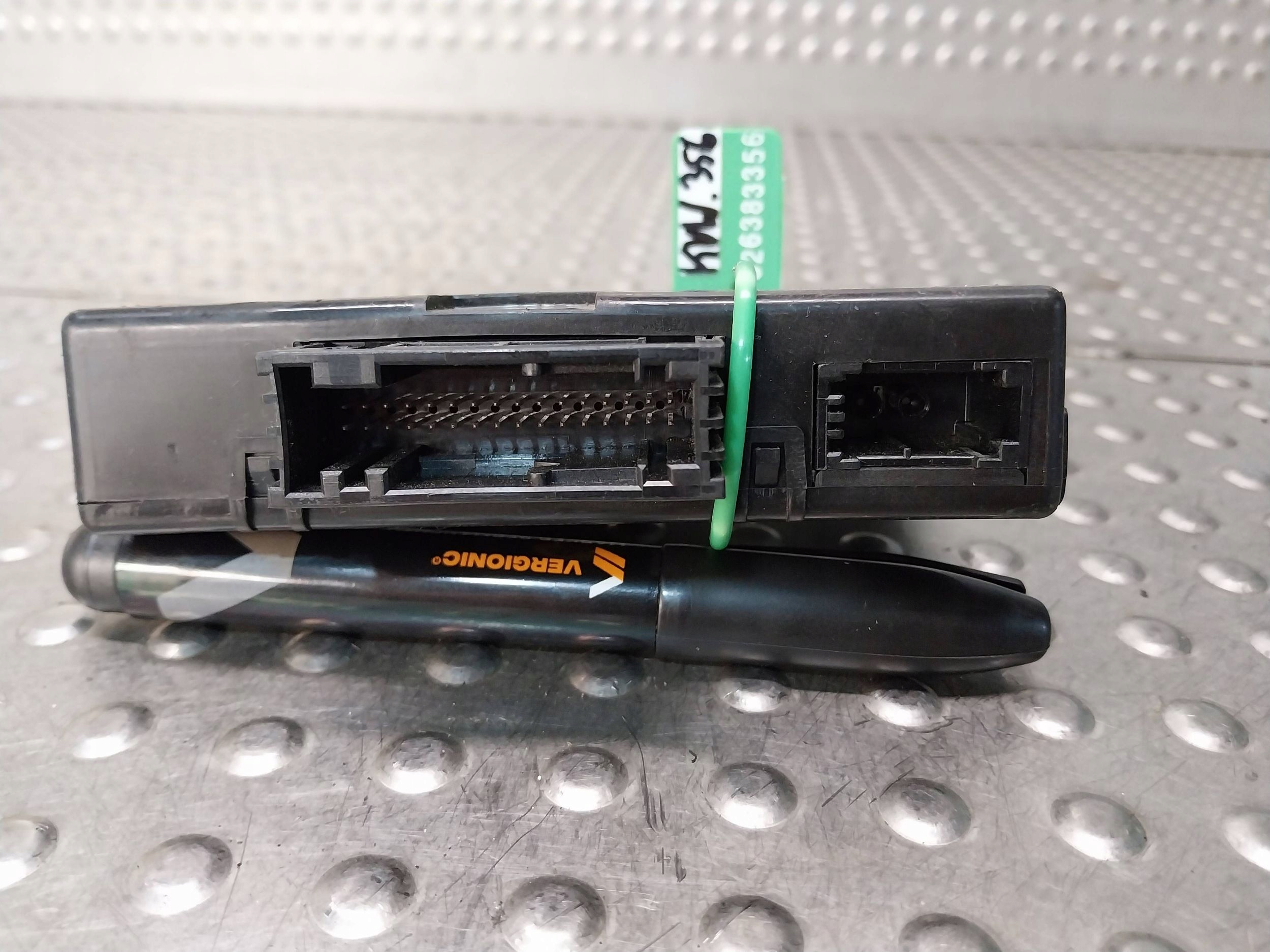 module control unit GATEWAY 7P6907530A VW TOUAREG 7P