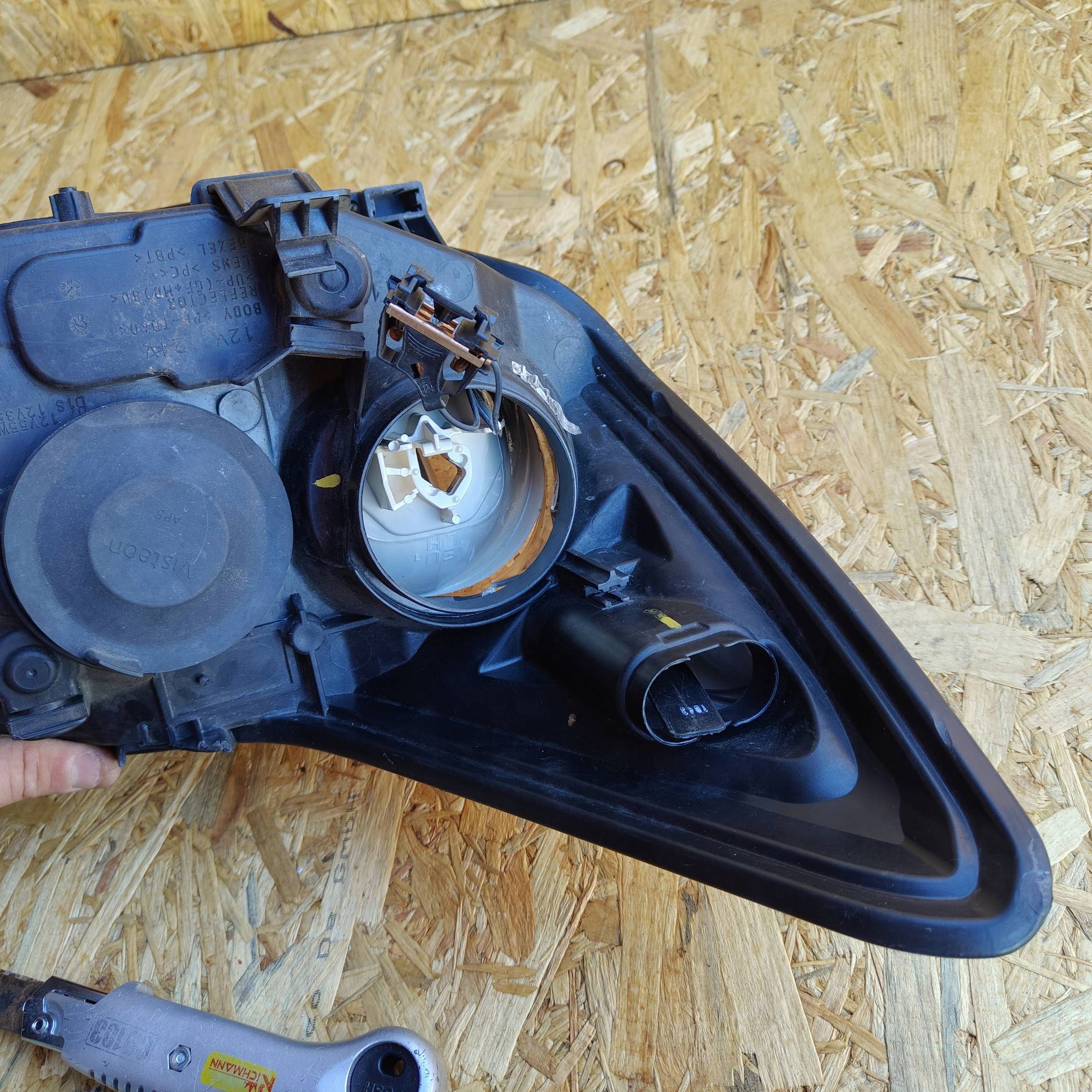 Reflektor Avant Bouche buse Gauche Ford Focus 0077R00