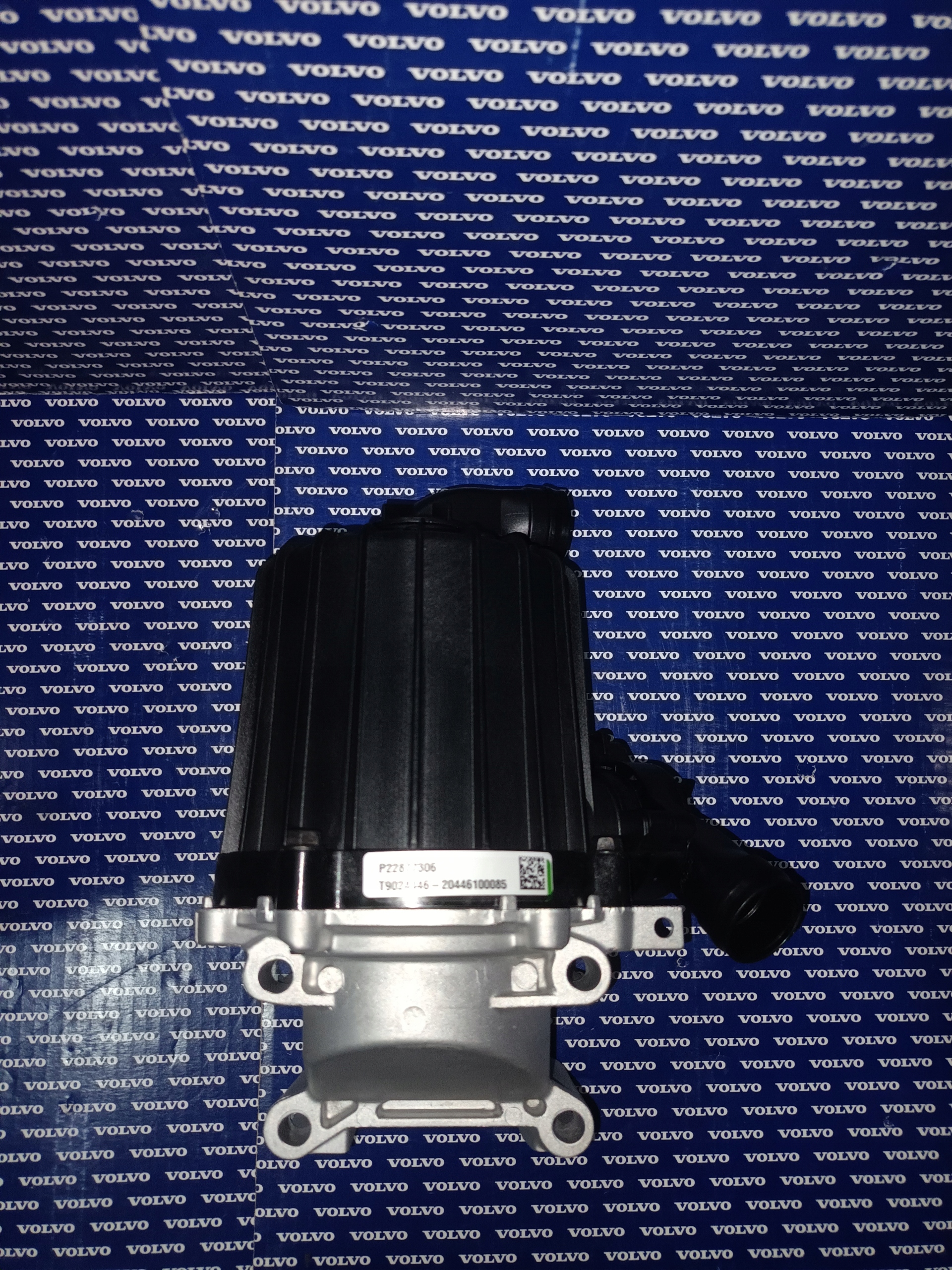 Сепаратор масла Volvo FH4 22877306 центрифуги odma