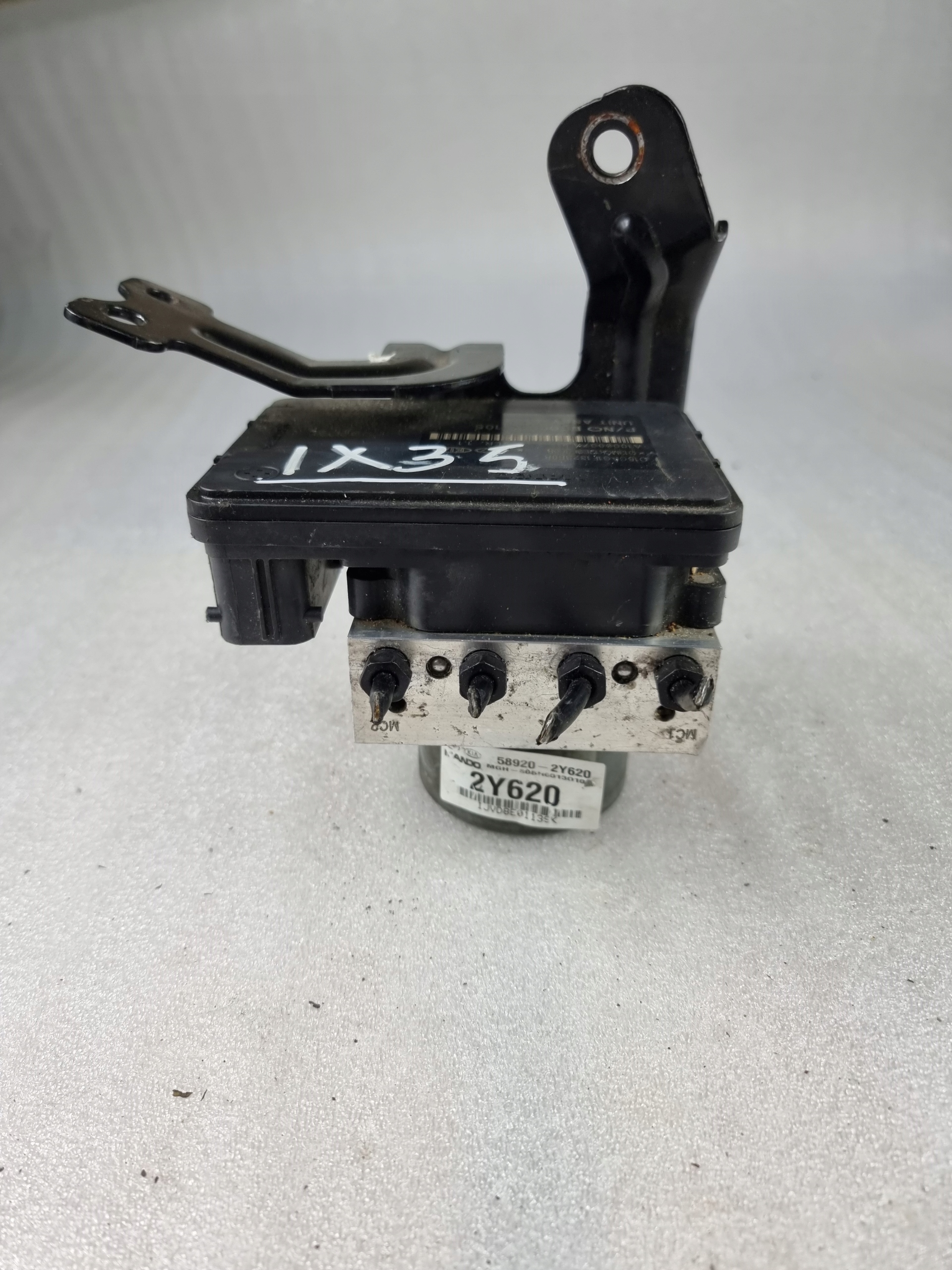 Hyundai-58920-2Y620 - HYUNDAI IX35 НАСОС ABS 58920-2Y620