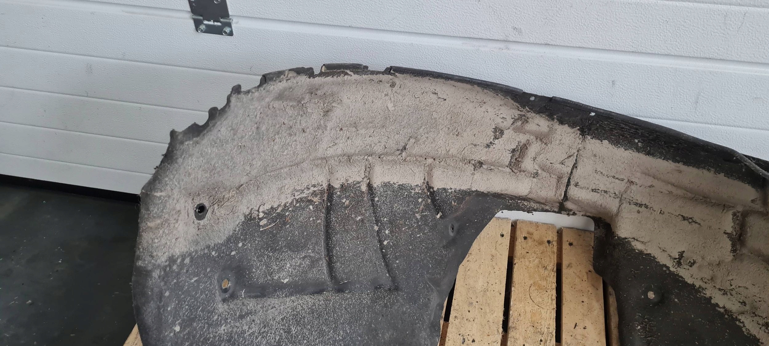 A4 B9 8W mudguard right right front front MATERIAL 8W0821172B