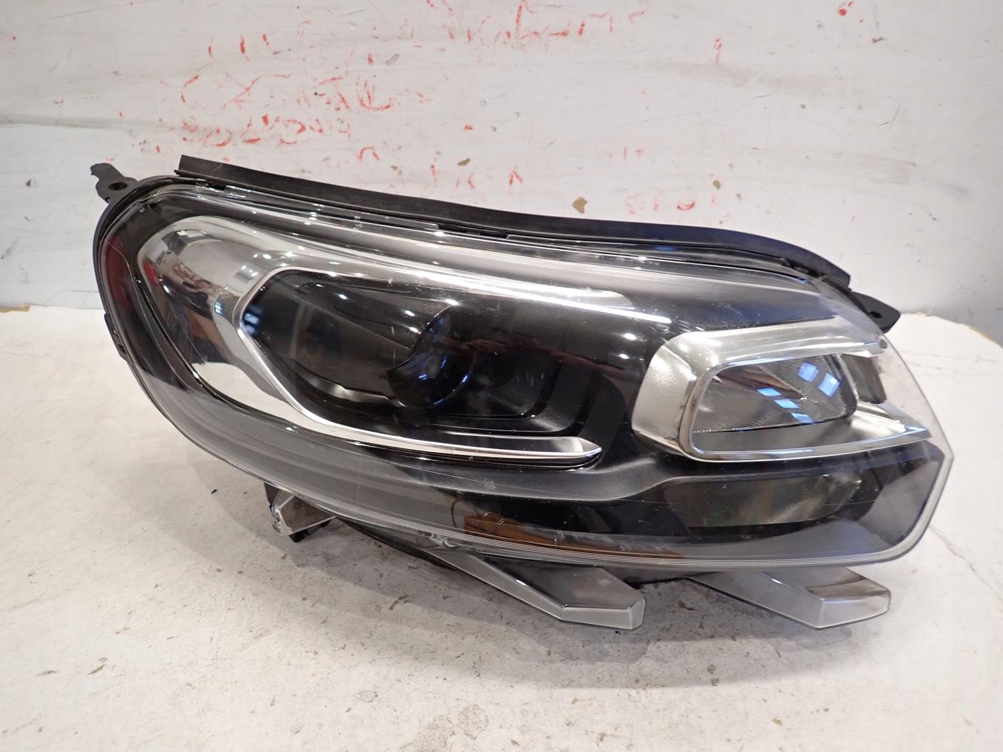 light front front right CITROEN JUMPY III 2016- BI-XENON 9808233980