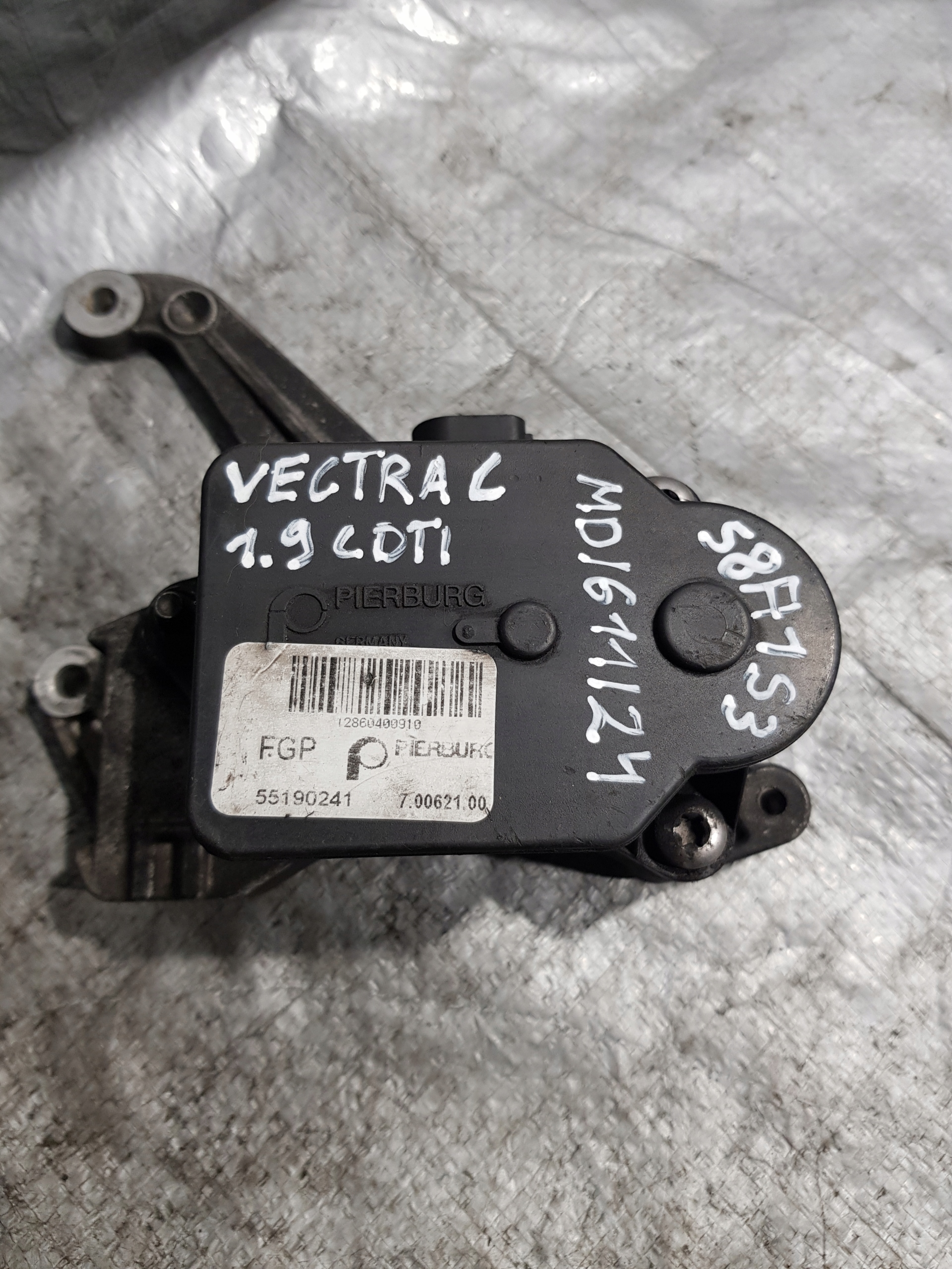 regulator header pipe 55190241 Opel Vectra C 1.9 CDI