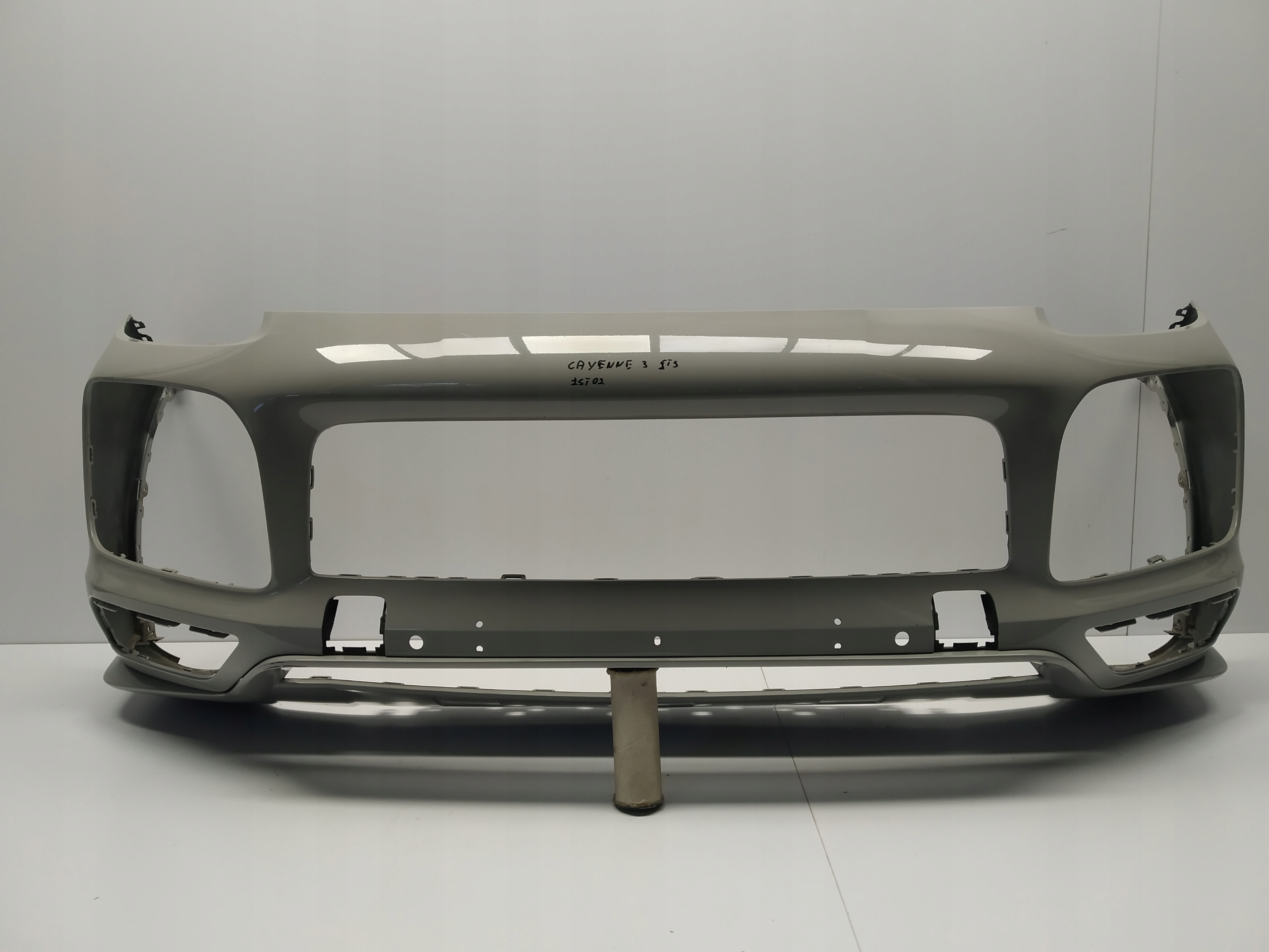 2017r --- Porsche Cayenne III GTS bumper hokej front original grey turbo