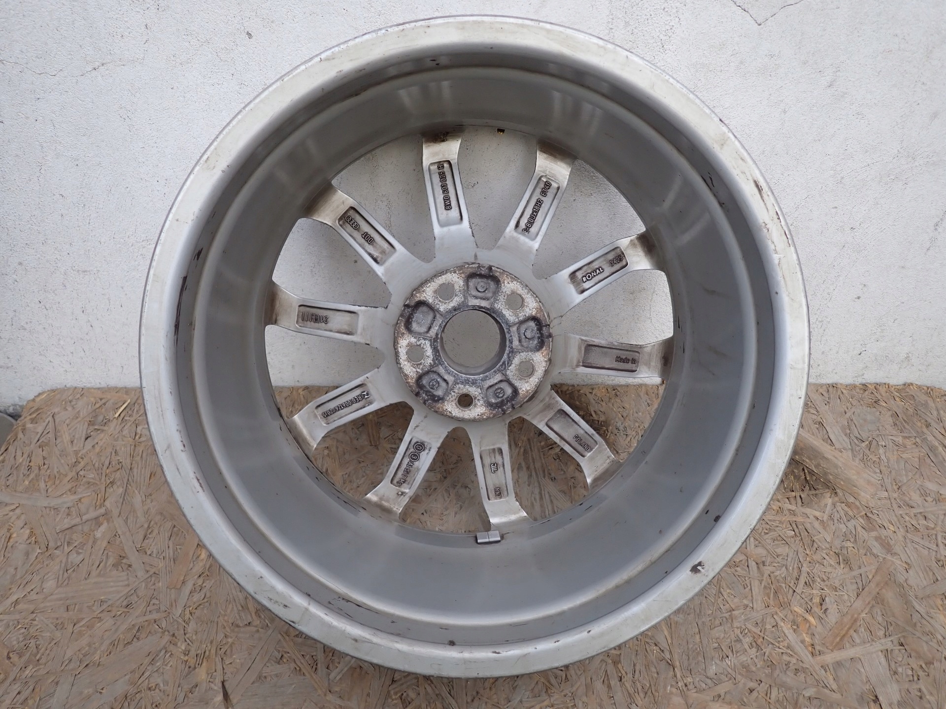 disk hliníkový AUDI A4 B9 18 8J 5x112 ET 40 8W0601025H