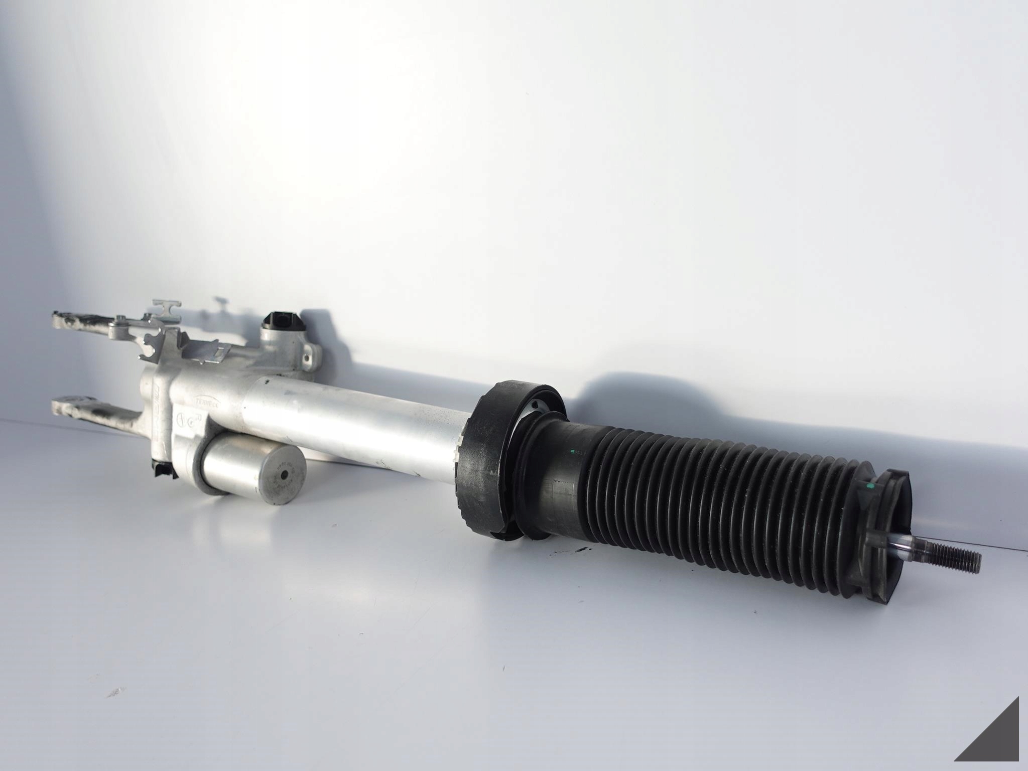 MERCEDES G-KLASA G63 AMG W463 shock absorber front R