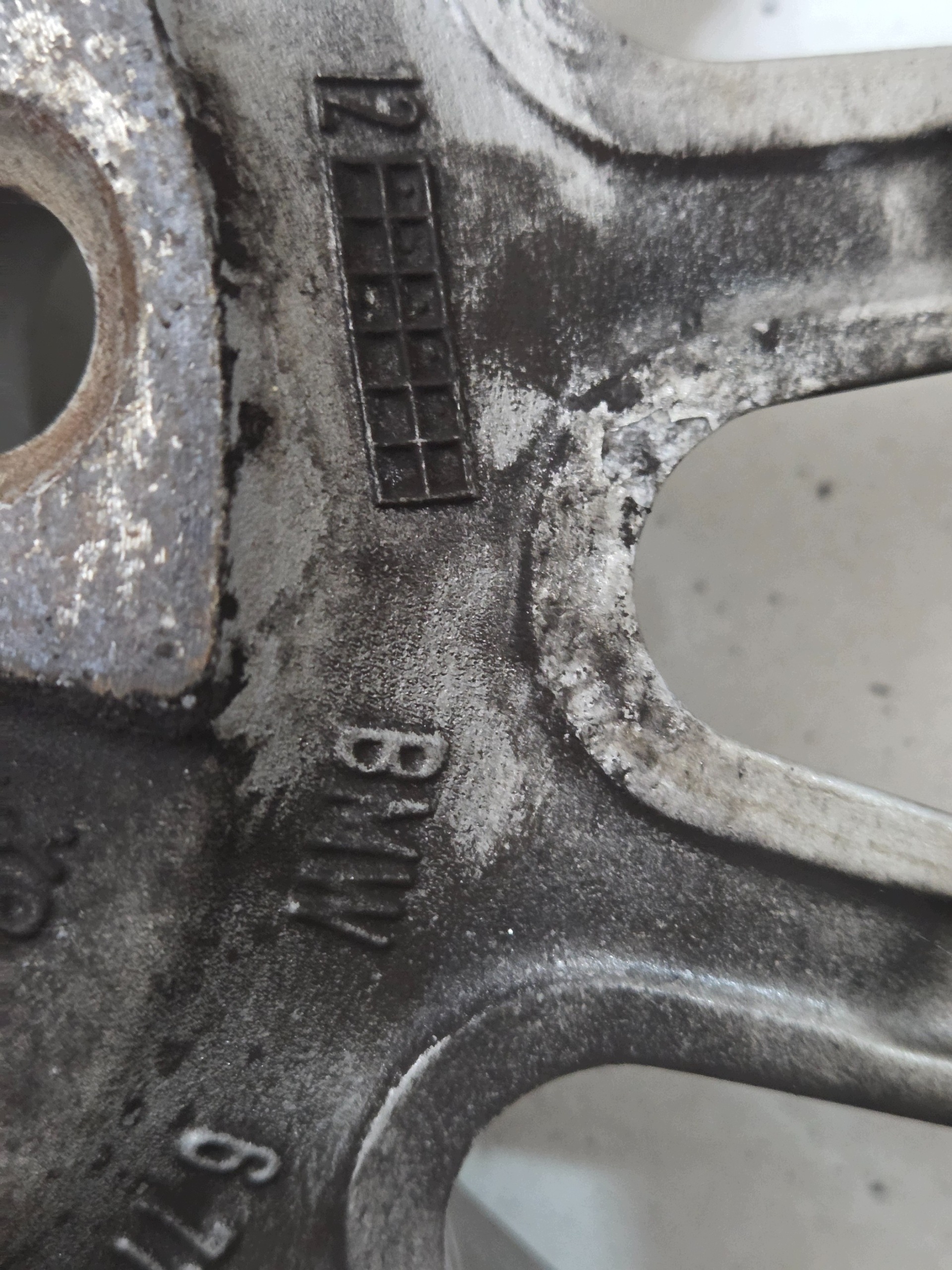 Jantes d’aluminium BMW E60 E61 17 CALI 6775616