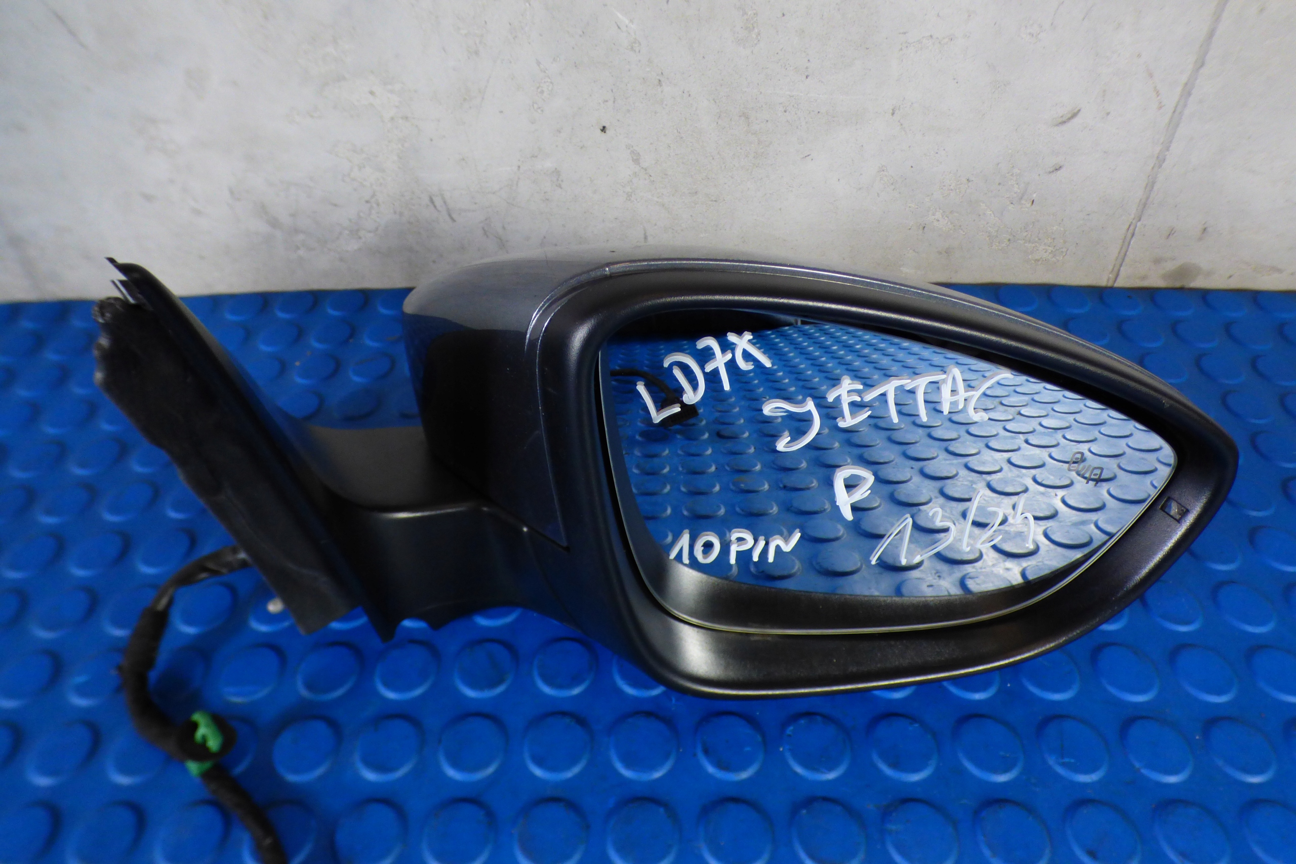 mirror right original EUROPA 10-pin LD7X VW JETTA 6 VI 5C