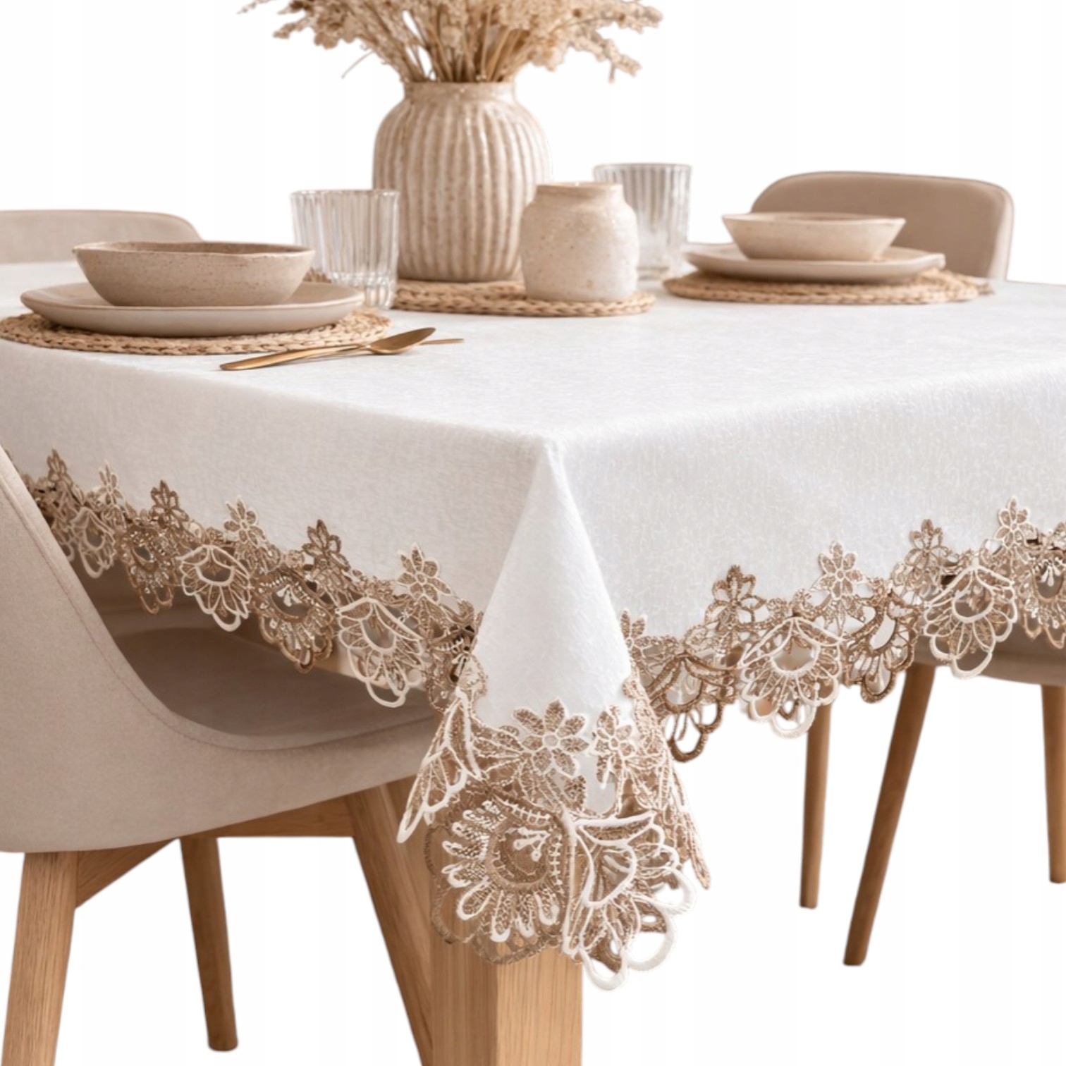 Obrus Biały z brązową koronką gipiurowy 140x220 prostokątny plamoodporny