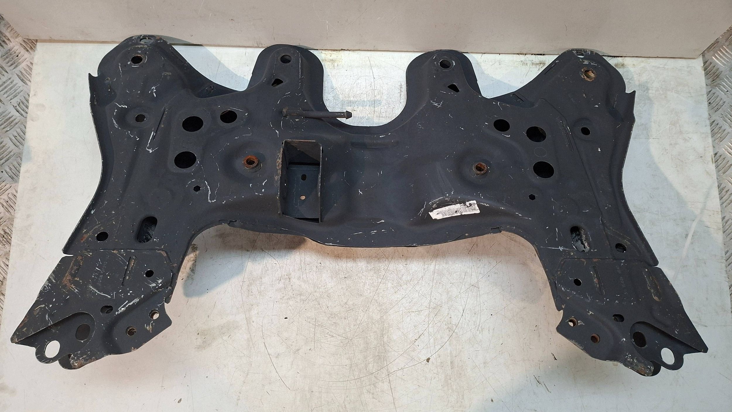 axle beam front FIAT PANDA III 2012