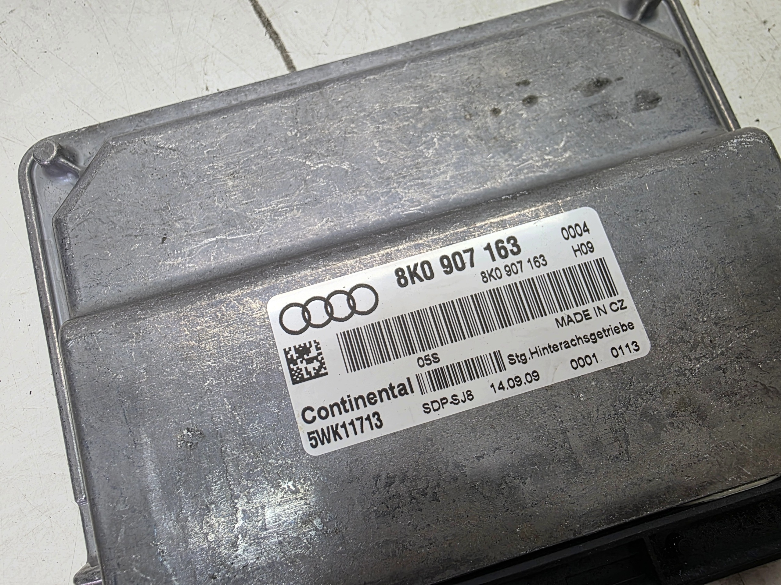 module control unit transmission AUDI A4 B8 A5 8T 8K0907163