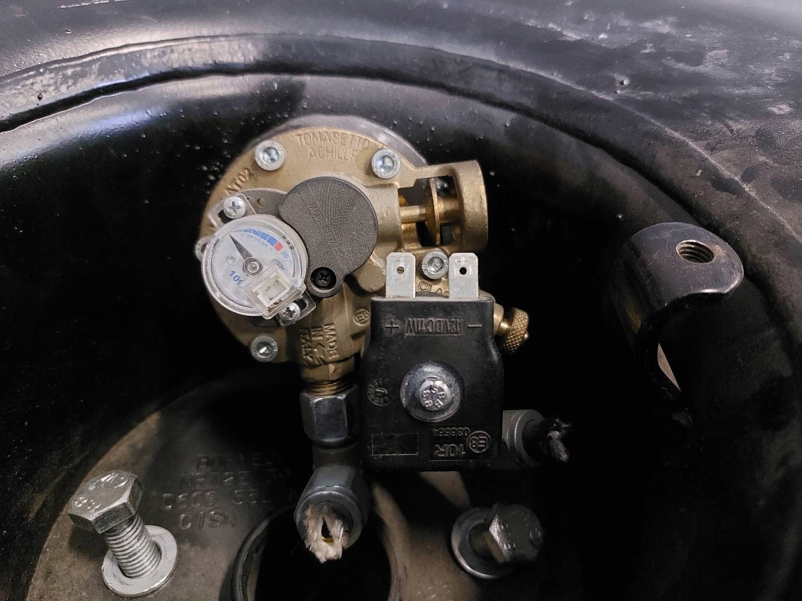 BUTLA GAZOWA ZBIORNIK LPG 55L 2026R ZAWÓR + PAPIER Numer katalogowy części 55L 2026R