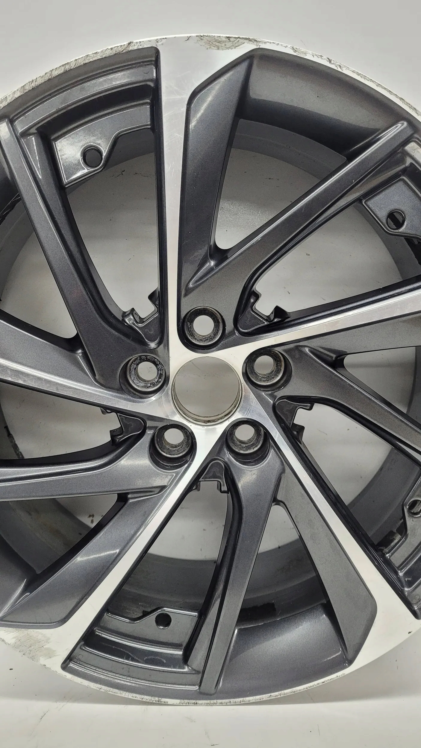 Lexus RX 450H FELGA ALUMINIOWA 20 Kod producenta SPP1886