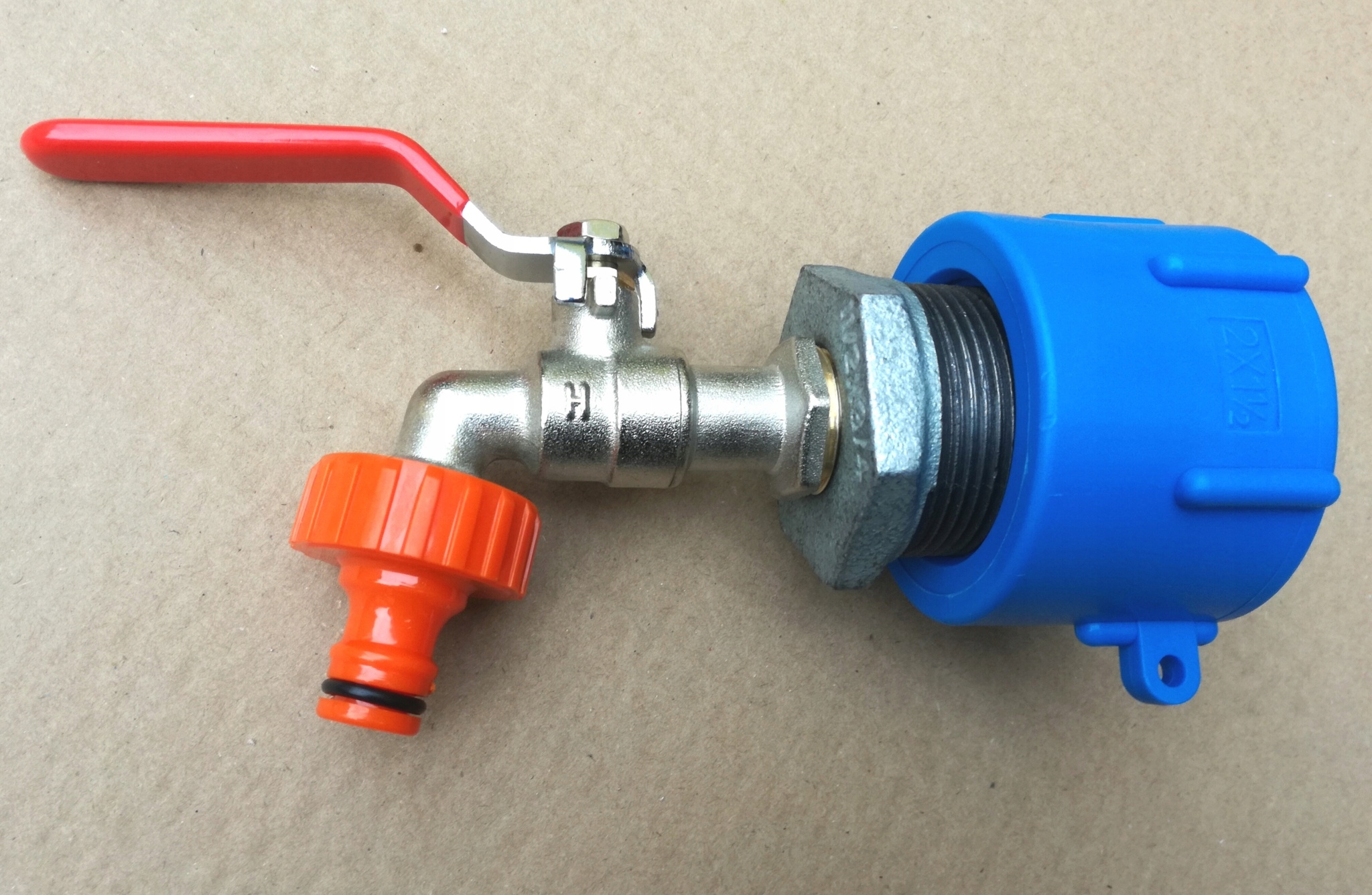 ZAWÓR 3/4 Z REDUKCJĄ DO ZBIORNIKA 1000L MAUZER Kod producenta MOCNY TI