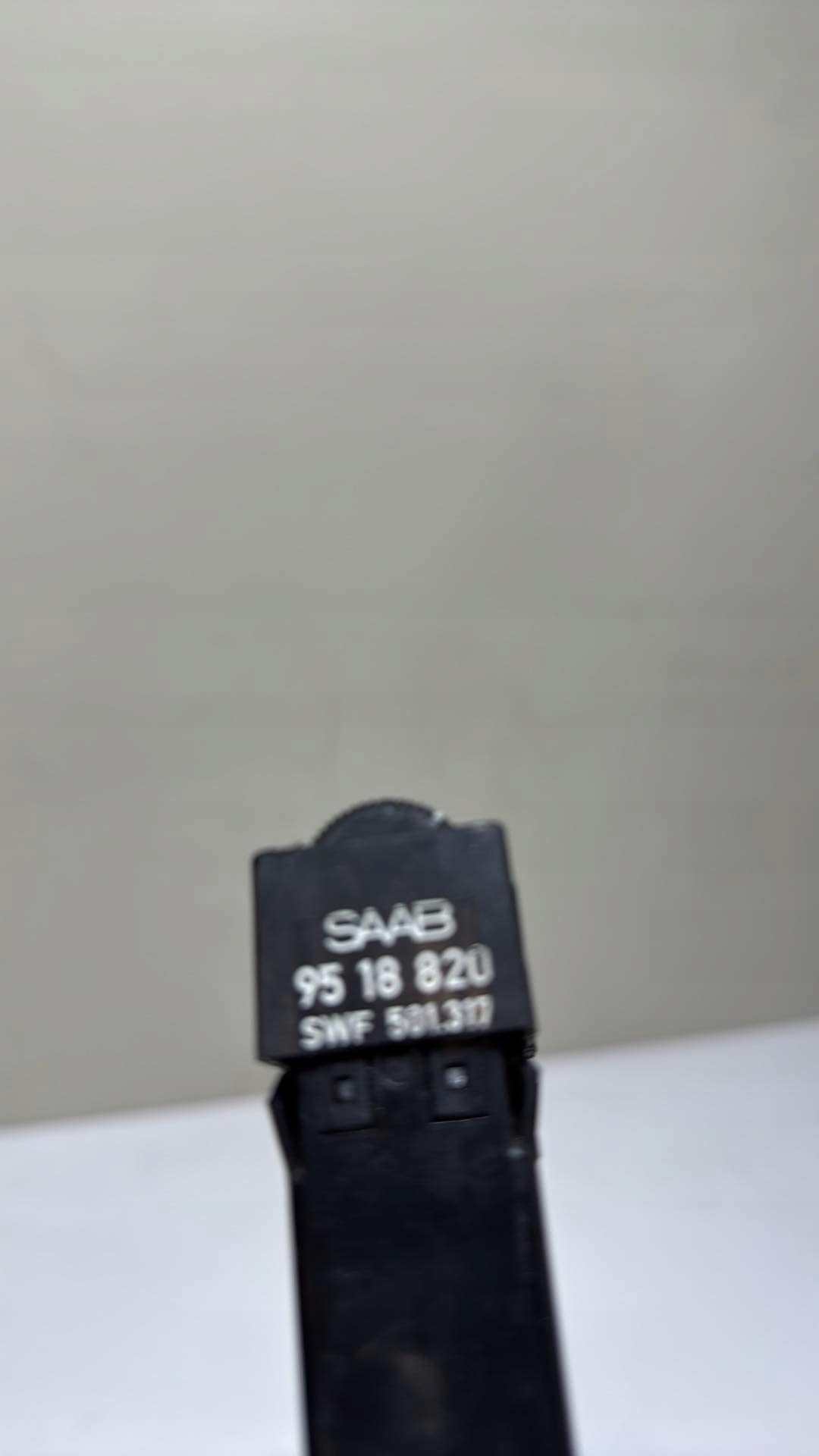 Schalter Hitzung Sitze Saab OE 9518820