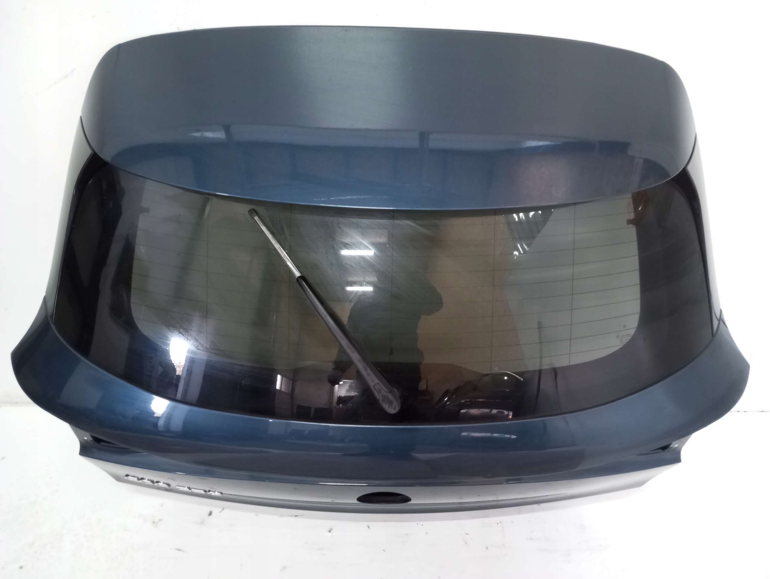 boot door rear Mercedes EQA 21R below KAMERE