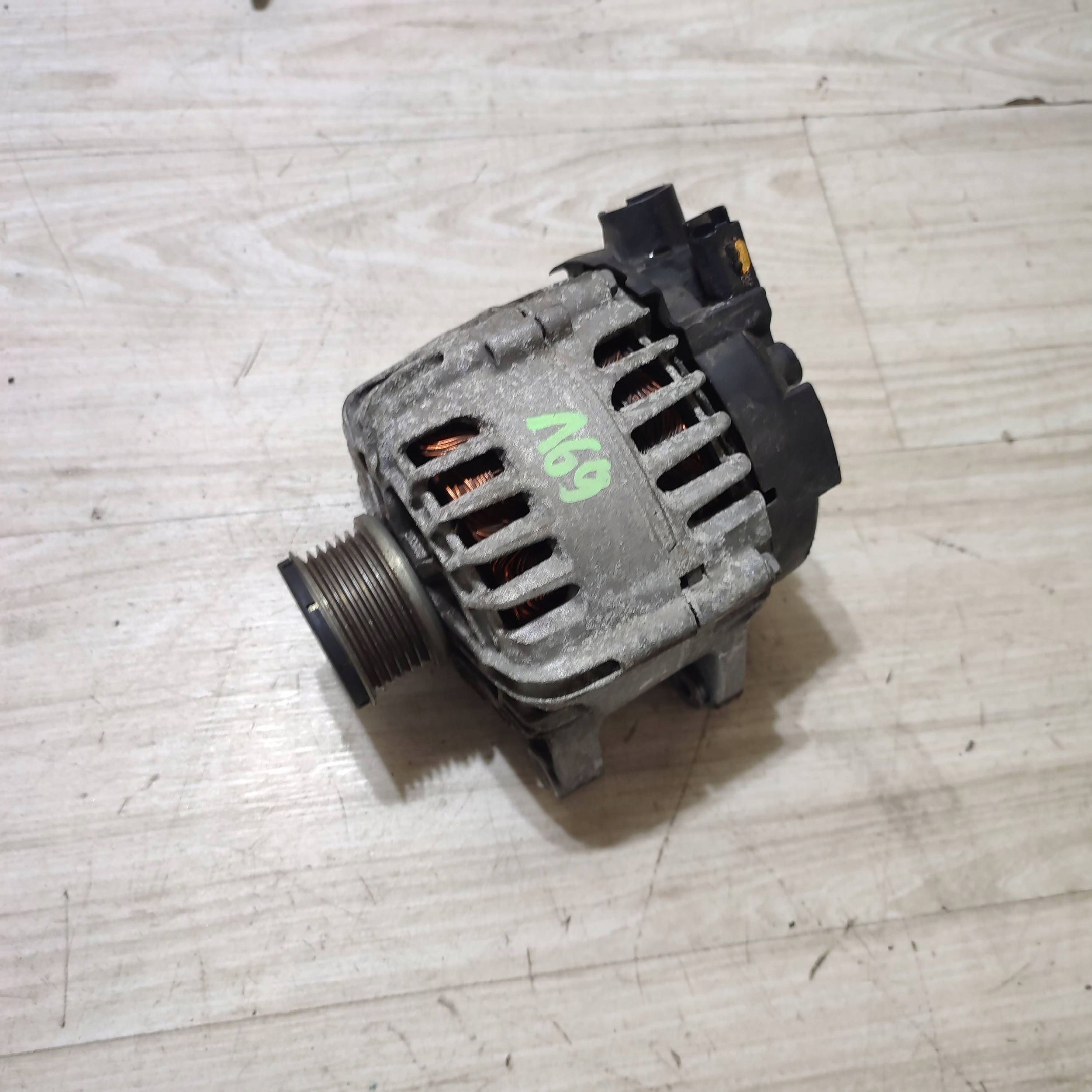 alternator Opel Corsa F 9835689480