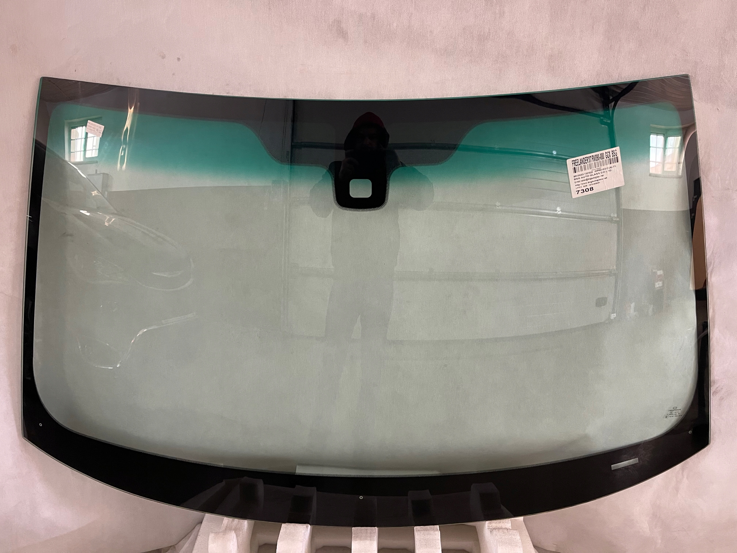 LAND ROVER FREELANDER SZYBA PRZEDNIA SENSOR 06-14