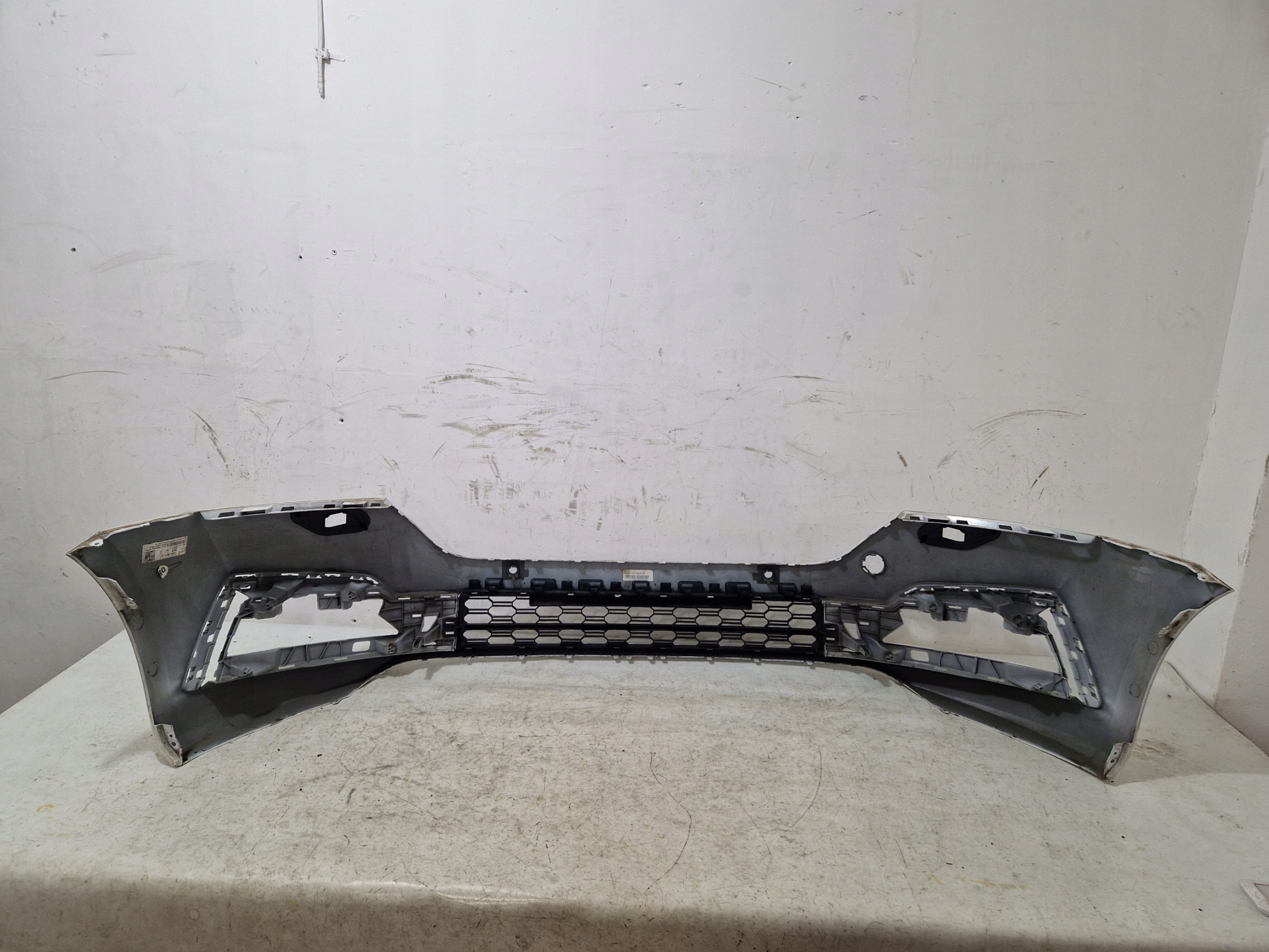 SKODA OCTAVIA IV front bumper front 5E3807221