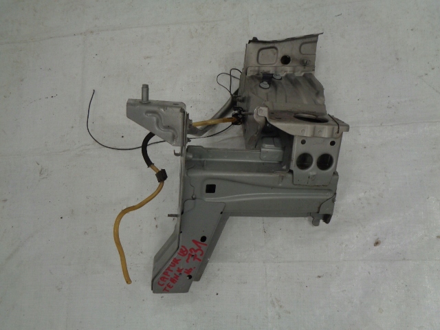 RENAULT CAPTUR PODŁUŻNICA ĆWIARTKA PRAWA FARTUCH TEHNK