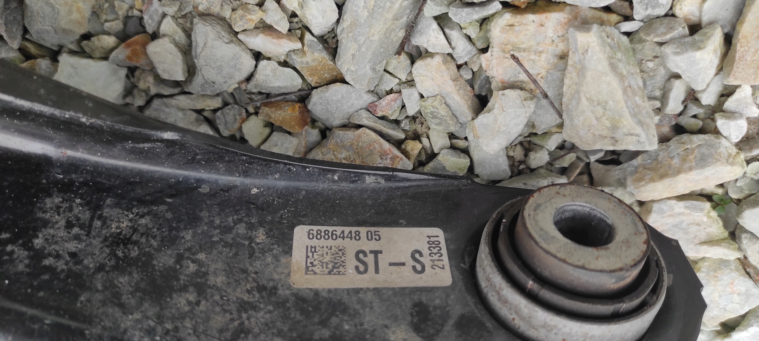 rameno záď zadní BMW G20 G21 G29 6886448