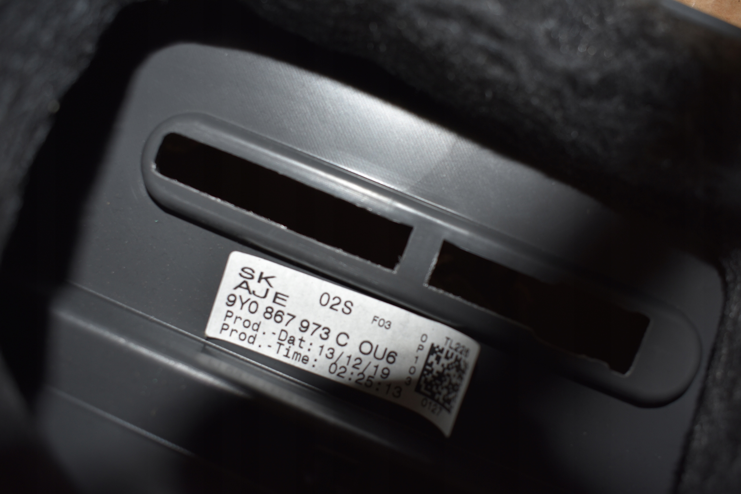 IDEALNA Blende Abdeckung hinten heckklappe KPL graue PORSCHE CAYENNE 9Y 1 9