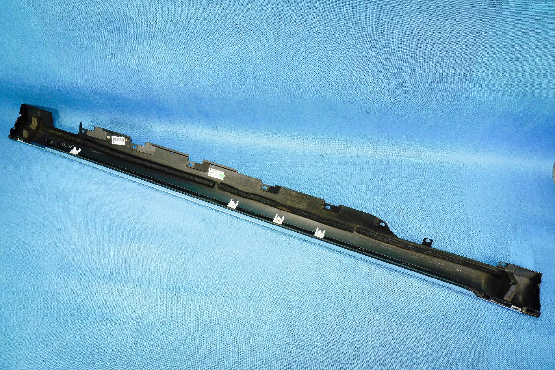 moulding cap threshold left Audi A8 4H Long 4H4853859B 4H4853855B LX5R