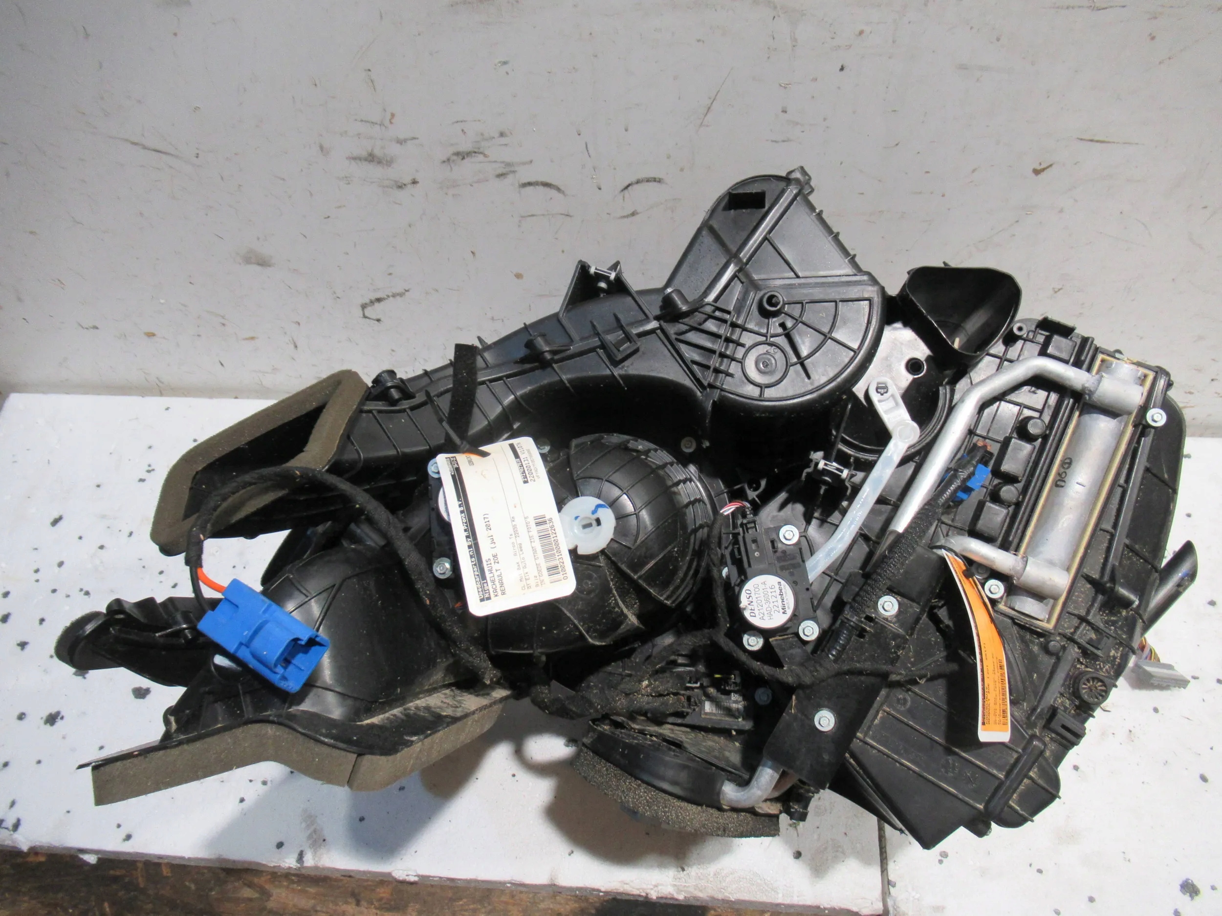 ohřívač 272702761R Renault Zoe