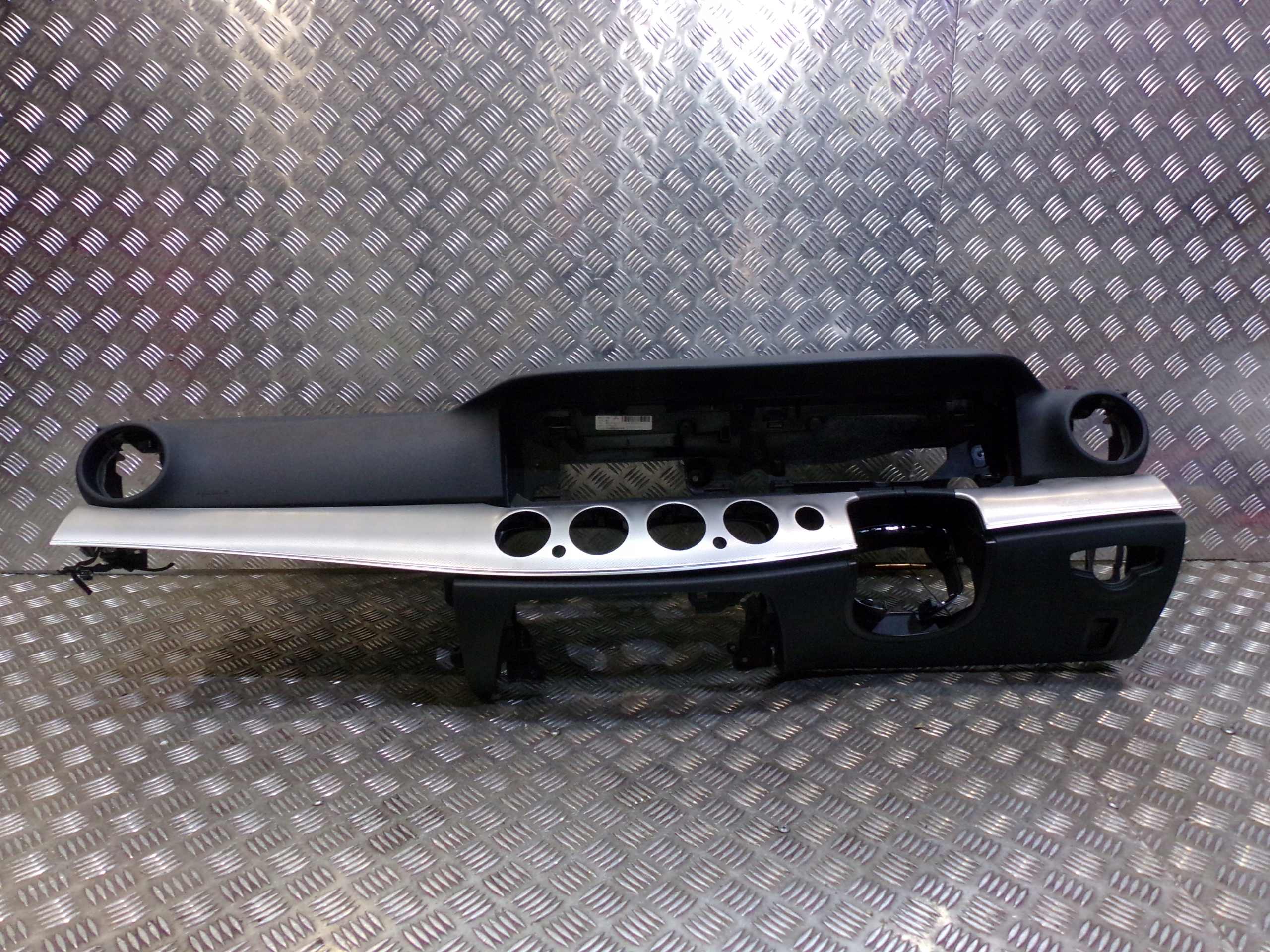 E W213 KONSOLA DESKA ROZDZIELCZA 2017R MERCEDES