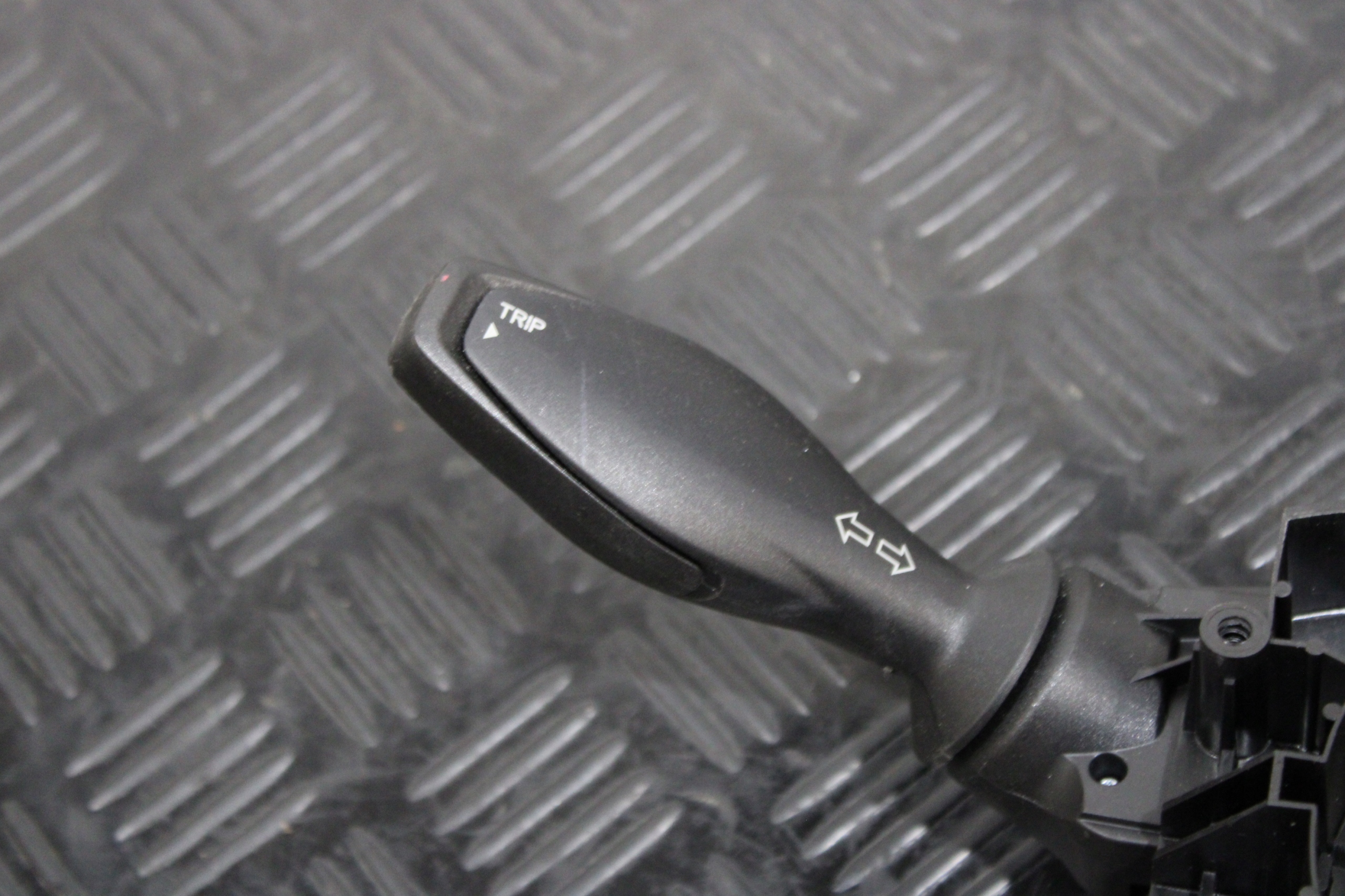 Commodo phares Essuie glaces Indicateurs de direction FORD KA+ KA + ACTIVE LIFT