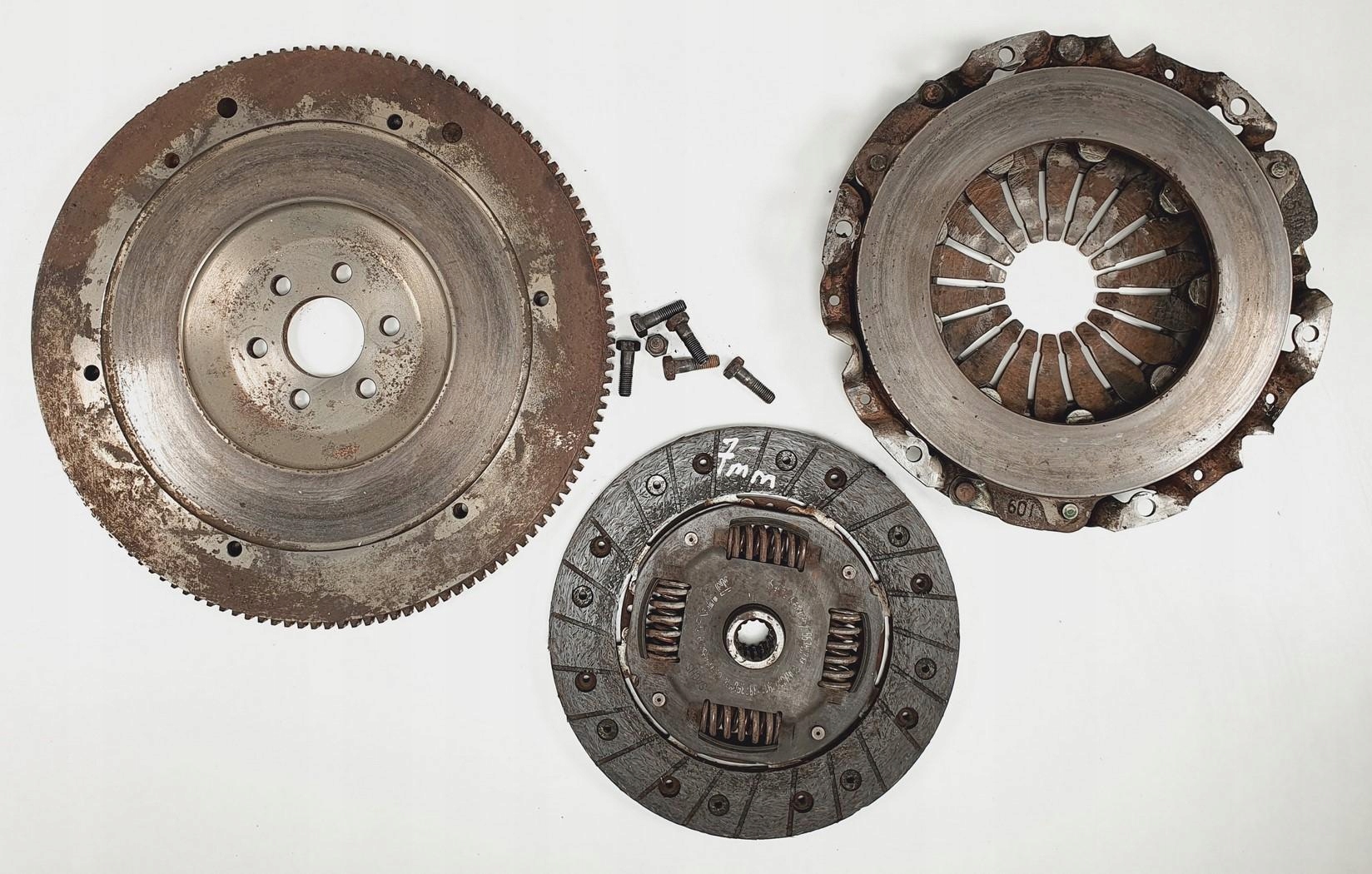 R90232334 - ДИСК ЗЧЕПЛЕННЯ OPEL CORSA D 1.4 КОМПЛЕКТ