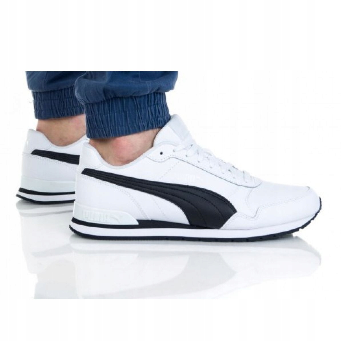 

Białe Czarne Skóra naturalna Buty Puma r.43