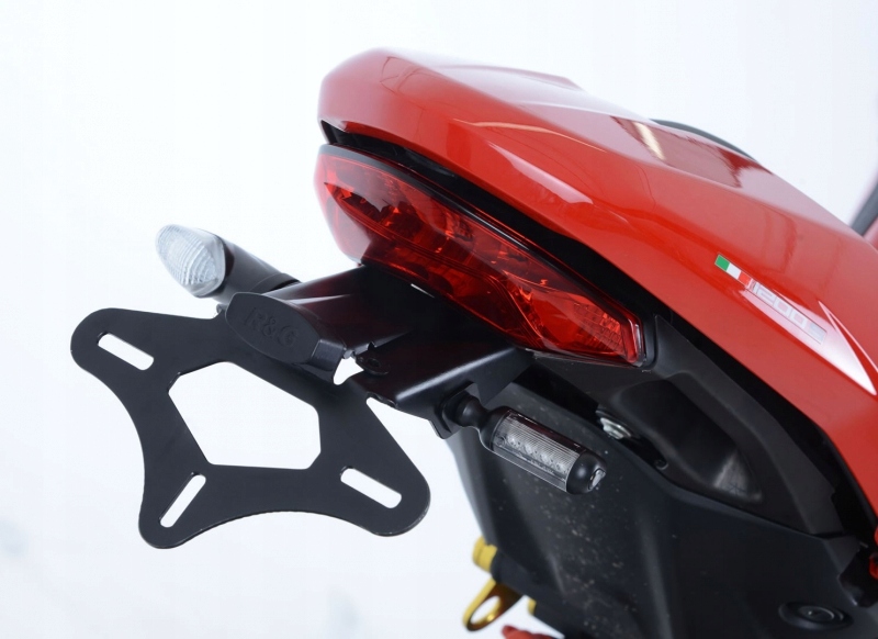 Upevnenie Tabule Register. Ducati Monster 1200S 17