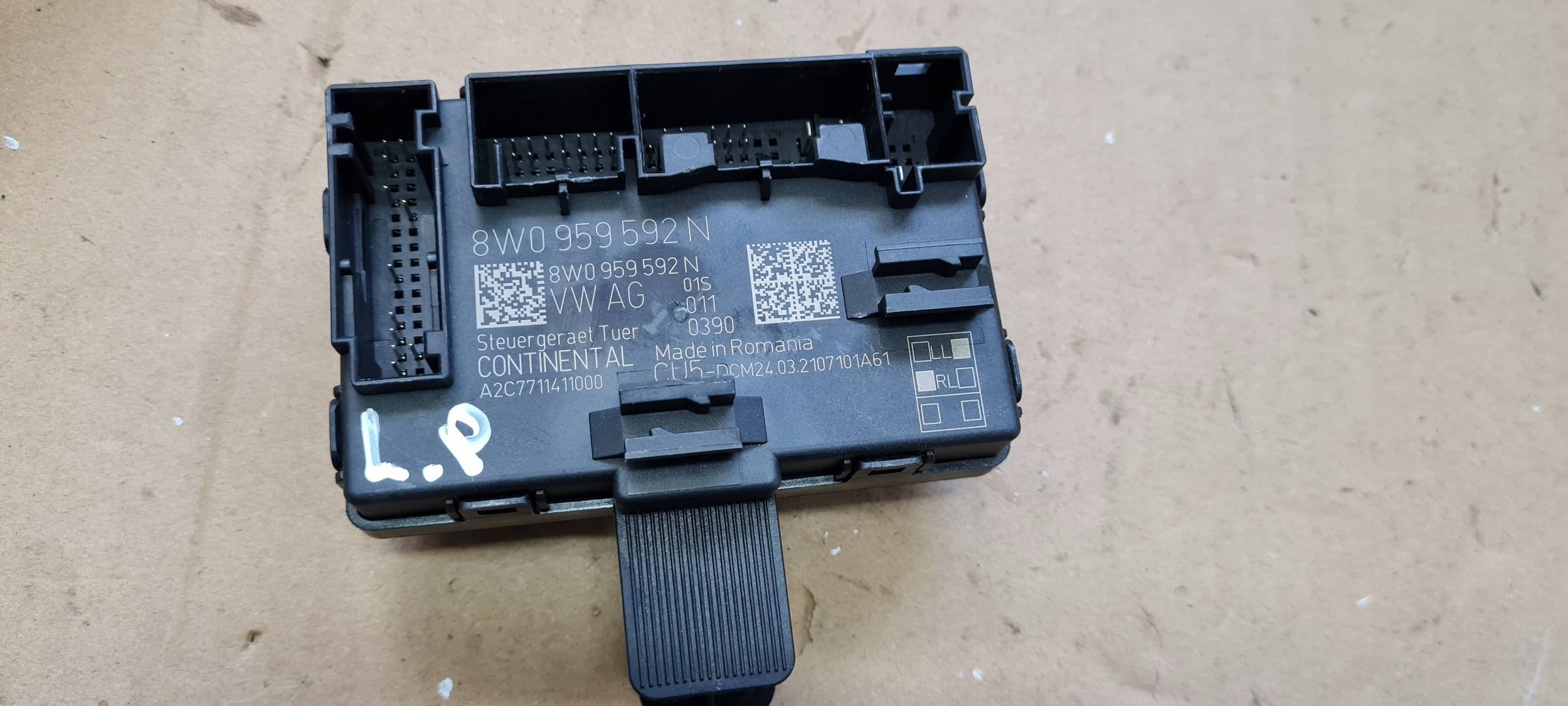 A5 8W S5 LIFT control unit module door 8W0959592N A4 B9 8W