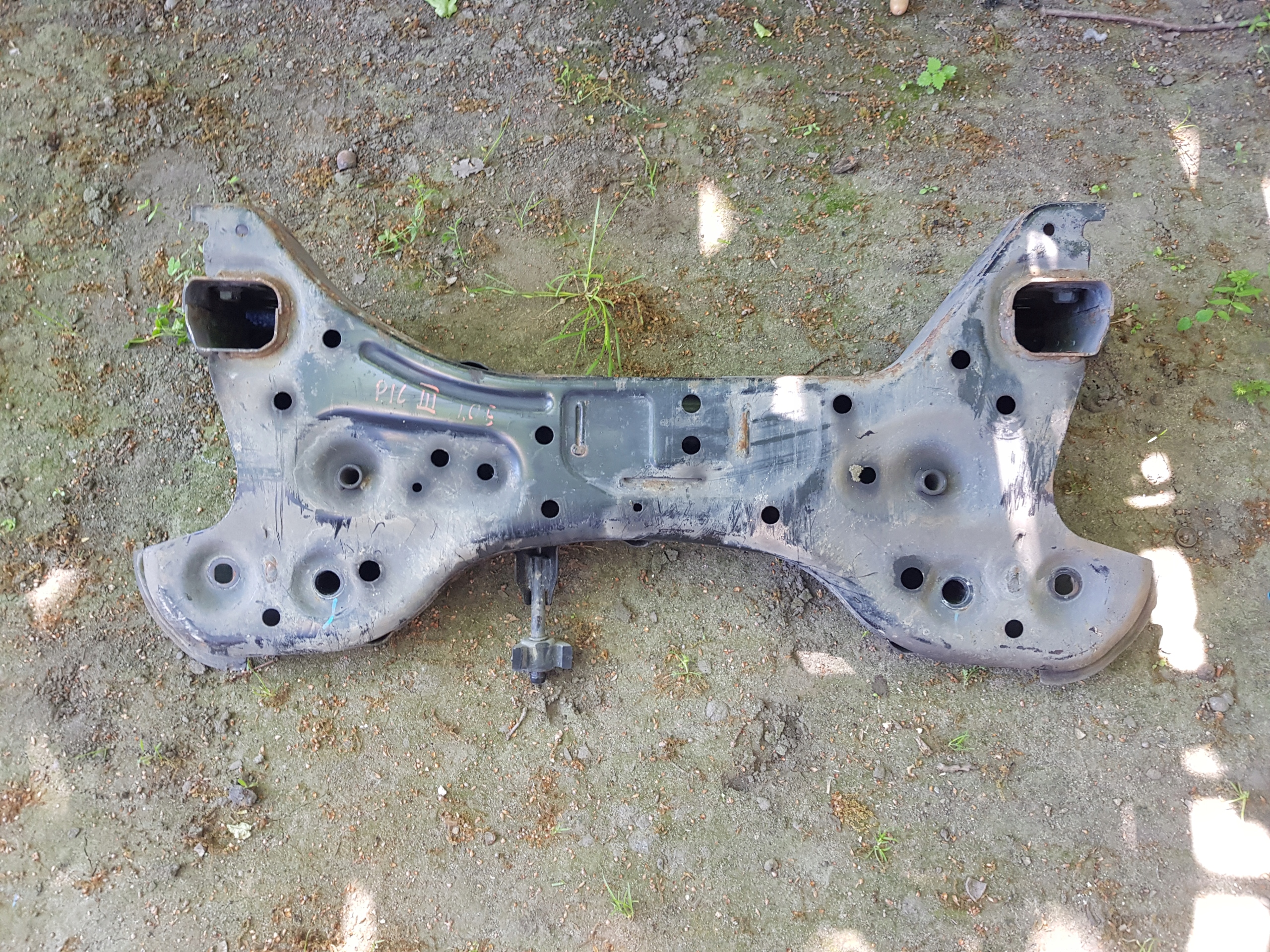 KIA PICANTO III 1,0 axle beam subframe TRAWERS front 17