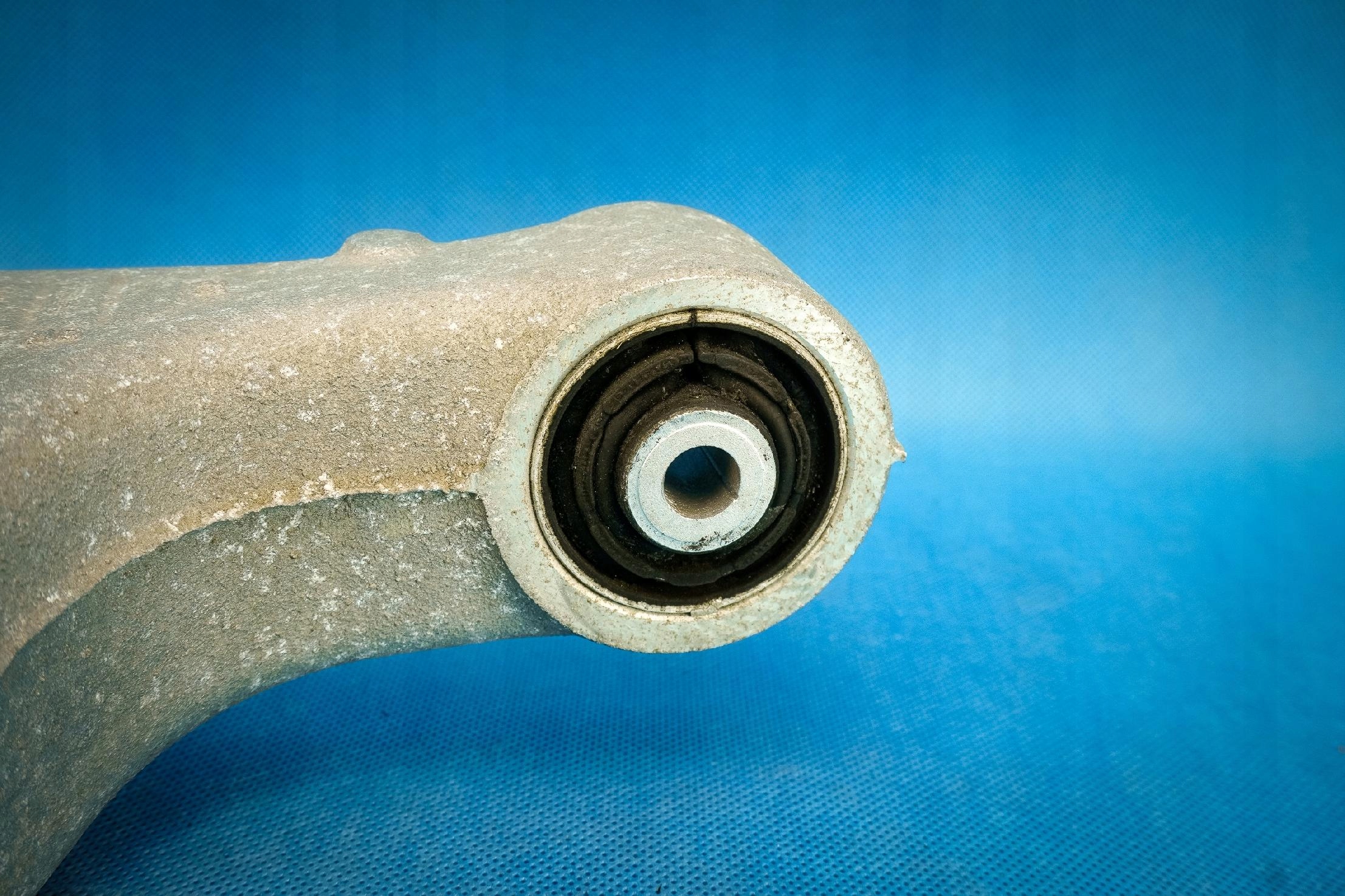 Querlenker wzdluzny hinten Audi A6 A7 4G A8 8R0505312F