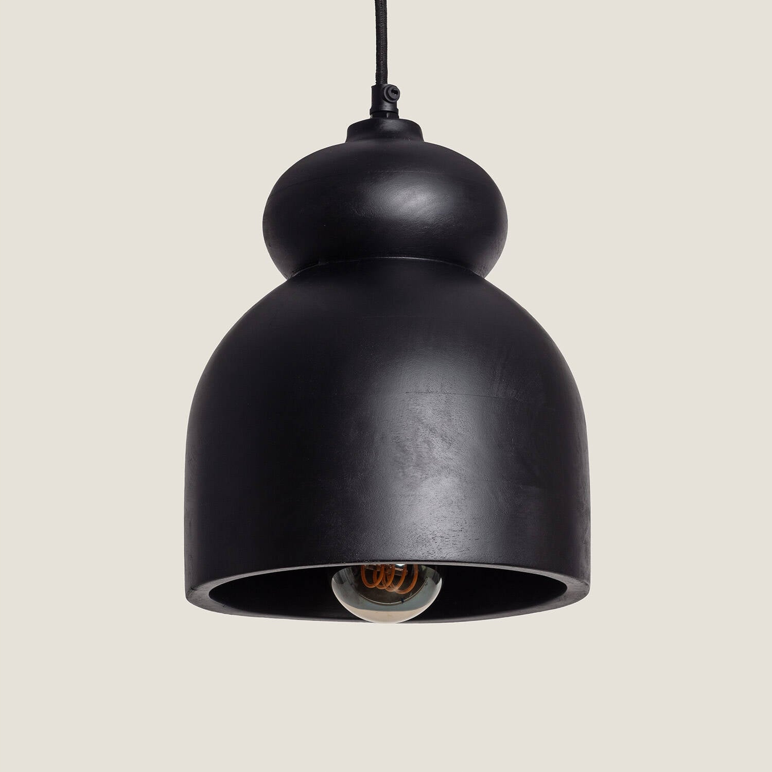 Závěsná lampa ze dřeva Vakarai