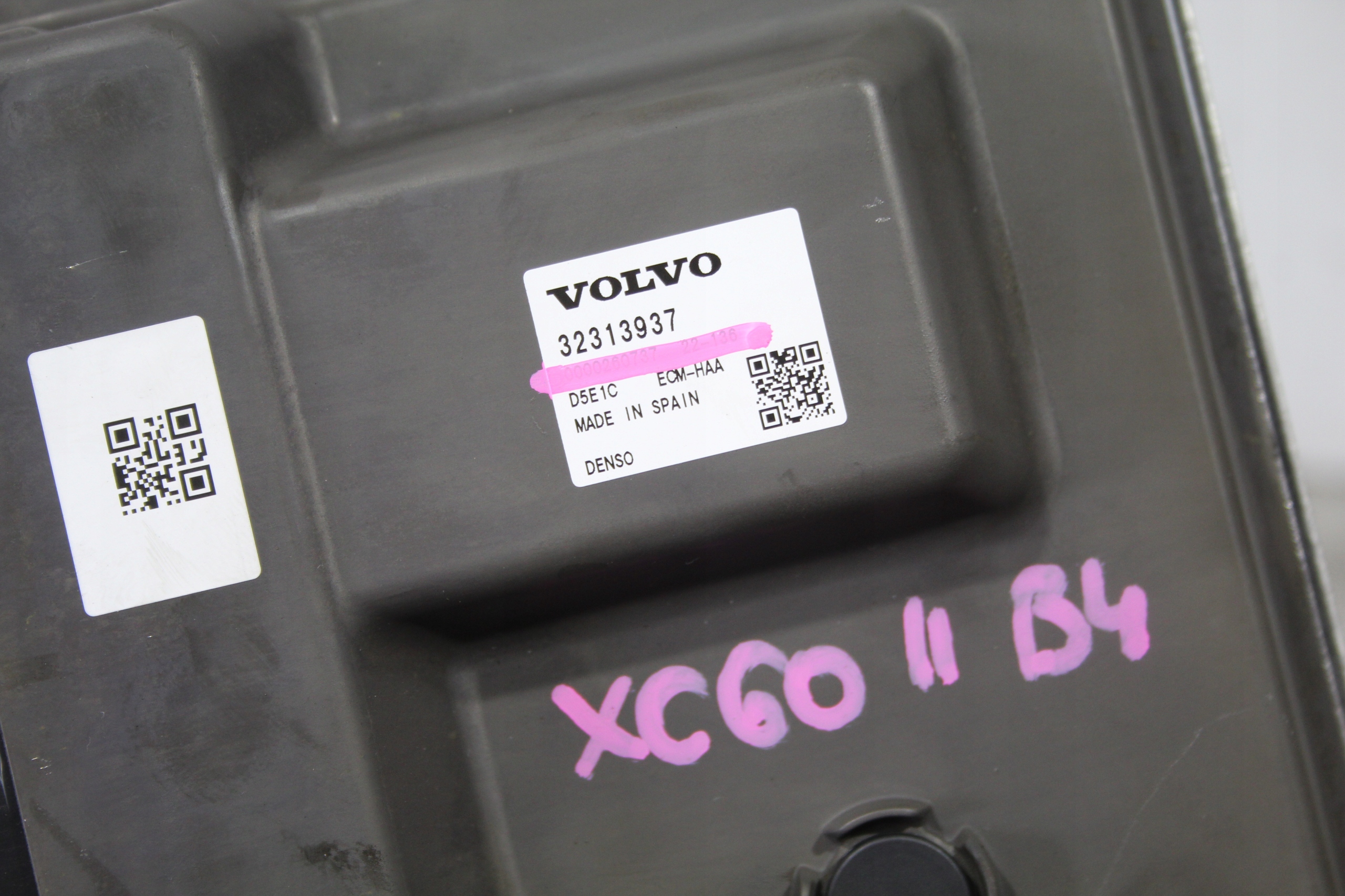 control unit computer of the engine VOLVO XC60 II 2 LIFT