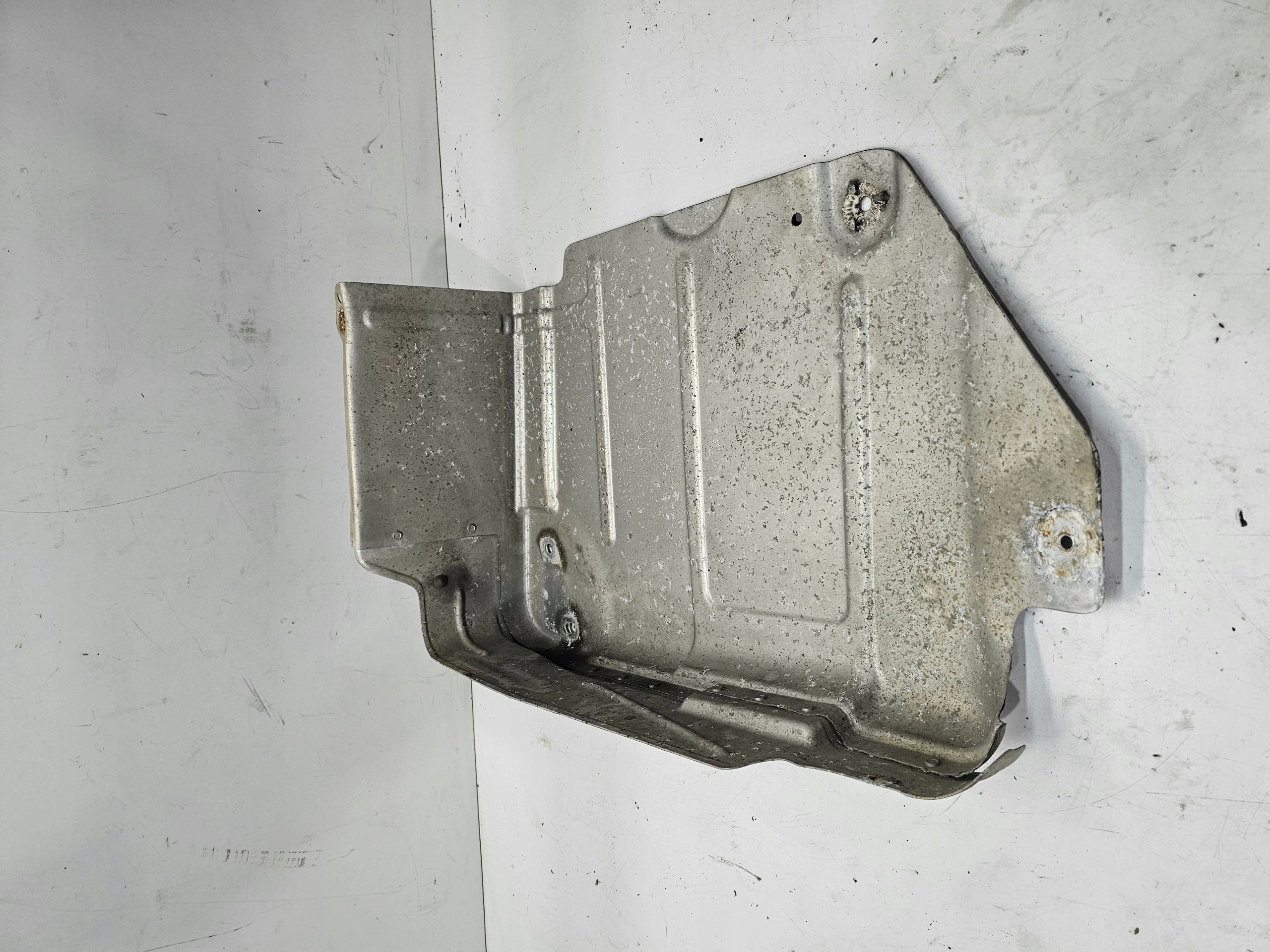Blende Abdeckung TERMICZNA AUDI A3 8P R32 QUATTRO 1K0825701E