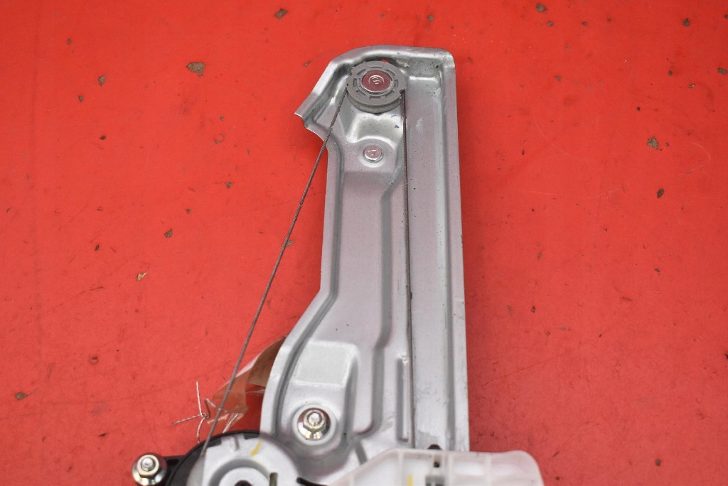 window regulator right front EU 82460R2000 KIA SPORTAGE 5 V 21-25