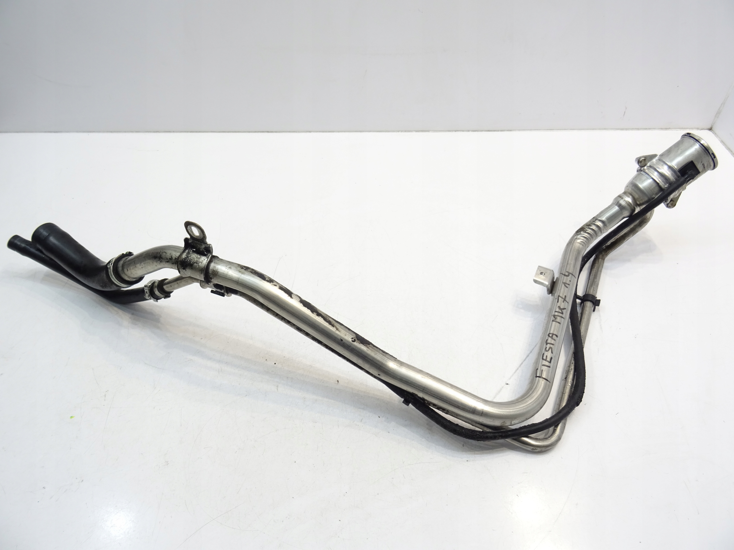 WLEW PALIWA RURA FORD FIESTA MK7 2008- DIESEL Numer katalogowy części 8A61-9032-BF