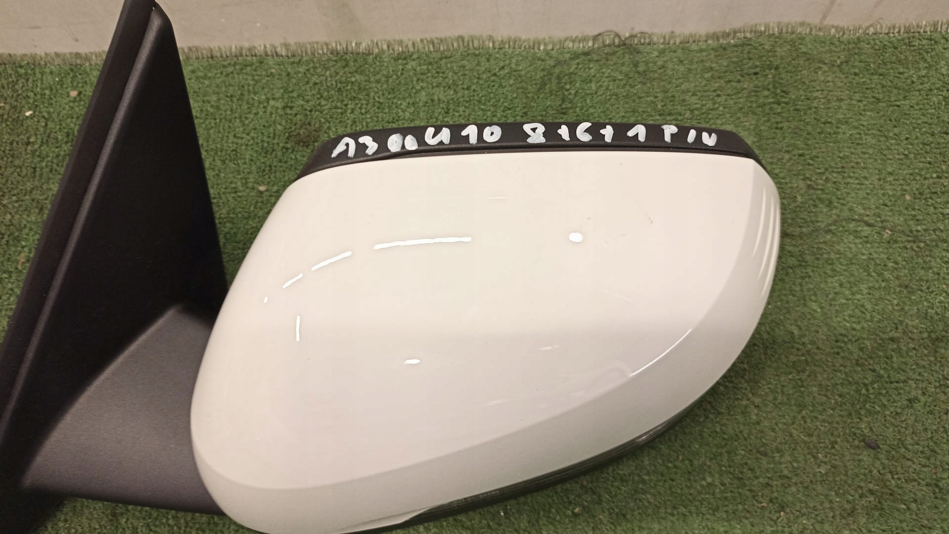 BMW X2 U10 mirror left A300 KAMERA 8+6+1PIN