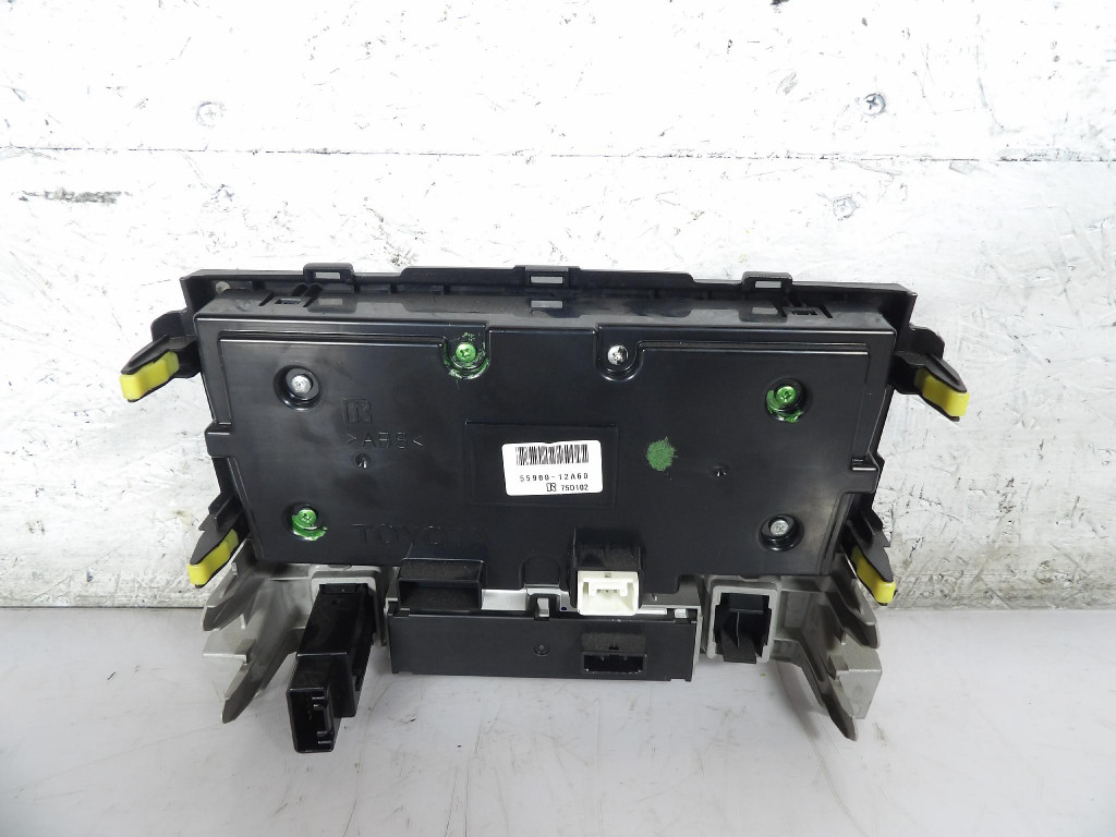 TOYOTA COROLLA E14 E15 PANEL rešetka ventilacije 55900-12A60