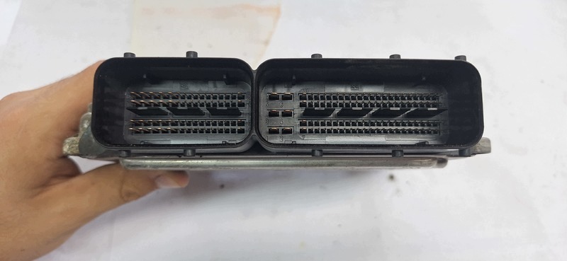 computer control unit SEAT LEON II 06F906056BF
